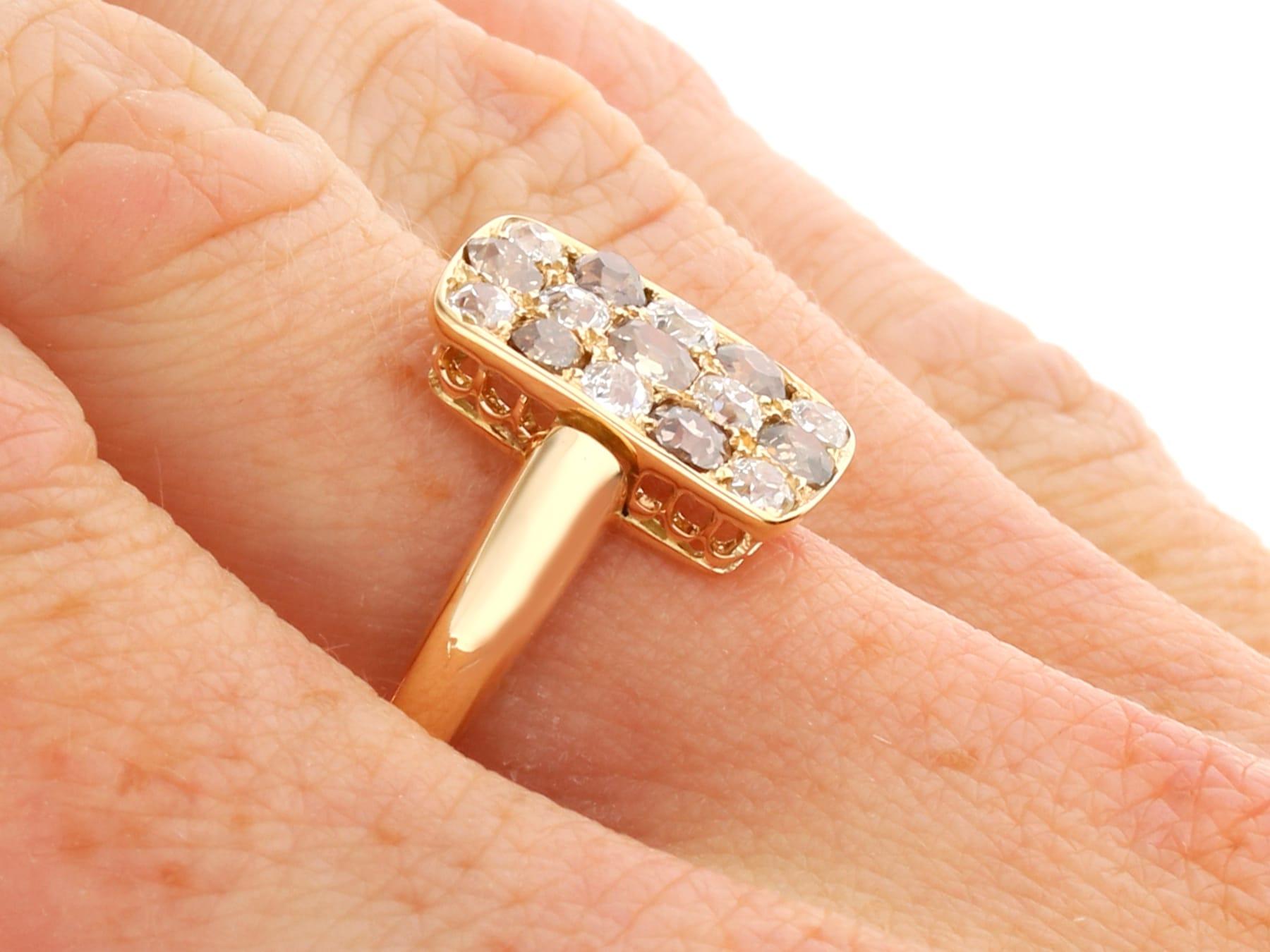 Anillo de diamantes de 1,30 quilates y oro amarillo de 14k - Antiguo Circa 1890 en venta 5