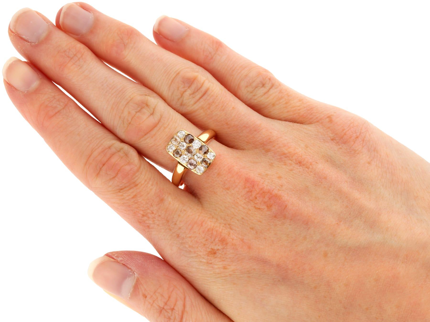 Anillo de diamantes de 1,30 quilates y oro amarillo de 14k - Antiguo Circa 1890 en venta 4