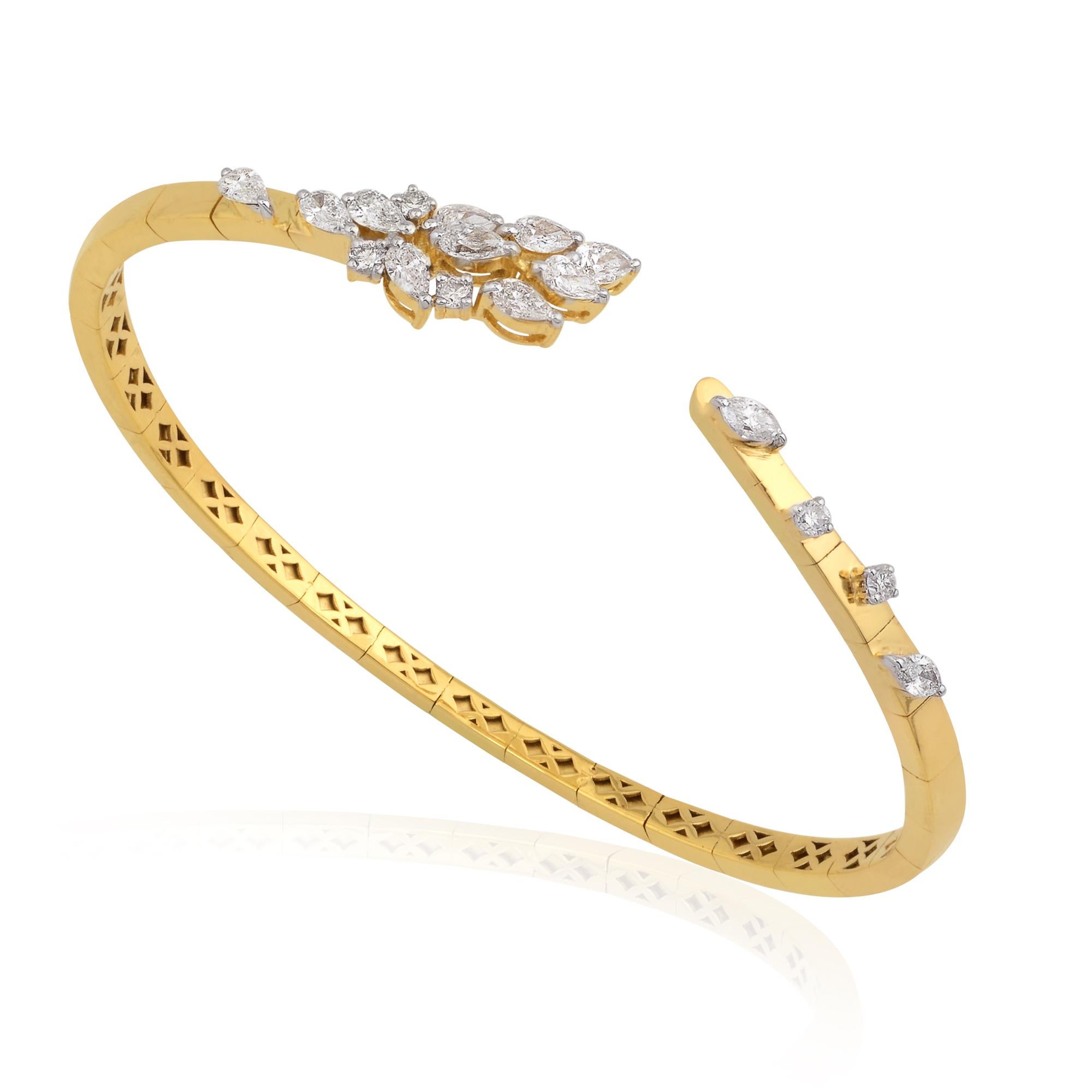 Code de l'article :- SEB-6136
Poids brut :- 11.83 gm
Or jaune 18k Poids :- 11.57 gm
Poids du diamant naturel :- 1.30 Ct. ( DIAMANT MOYEN DE PURETÉ SI1-SI2 ET DE COULEUR H-I )

✦ Taille
.....................
Nous pouvons adapter la plupart des
