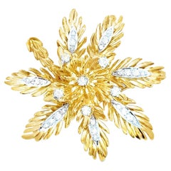1.30 Carat Diamond Starburst Flower Brooch in 18K Yellow Gold and Platinum