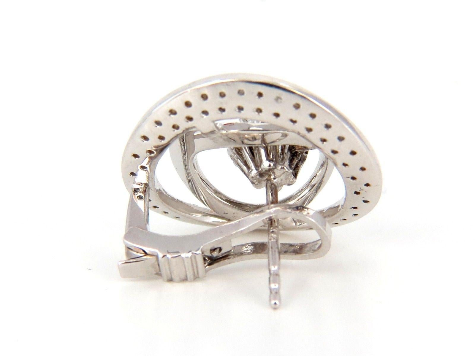 Women's or Men's 1.30 Carat Diamonds Flower Cluster Circle Earrings 14 Karat G/VS 3D Raised Deco For Sale