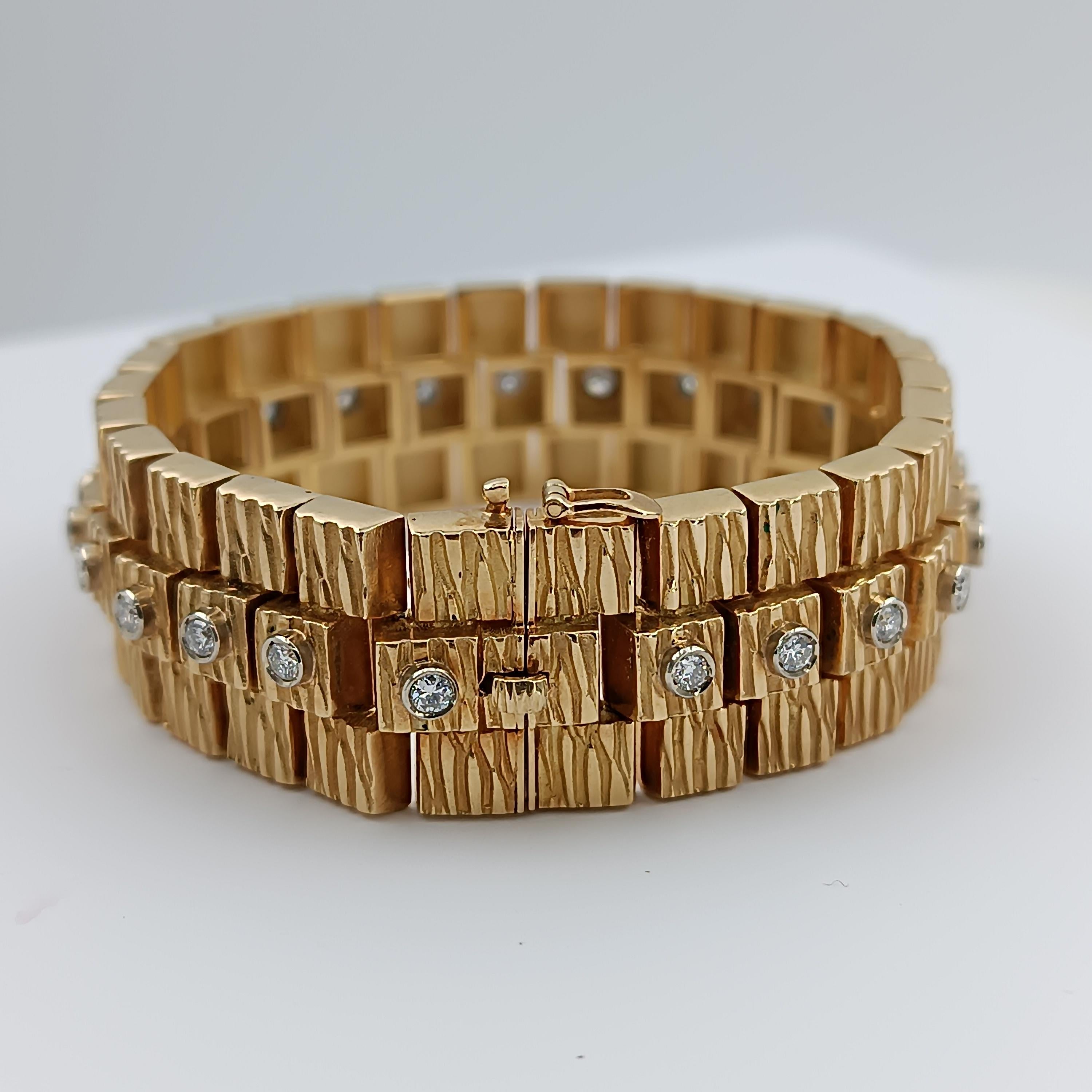 Bracelet en or jaune 18 carats et diamants de 1,30 carat, grammes 65,96 Pour femmes en vente