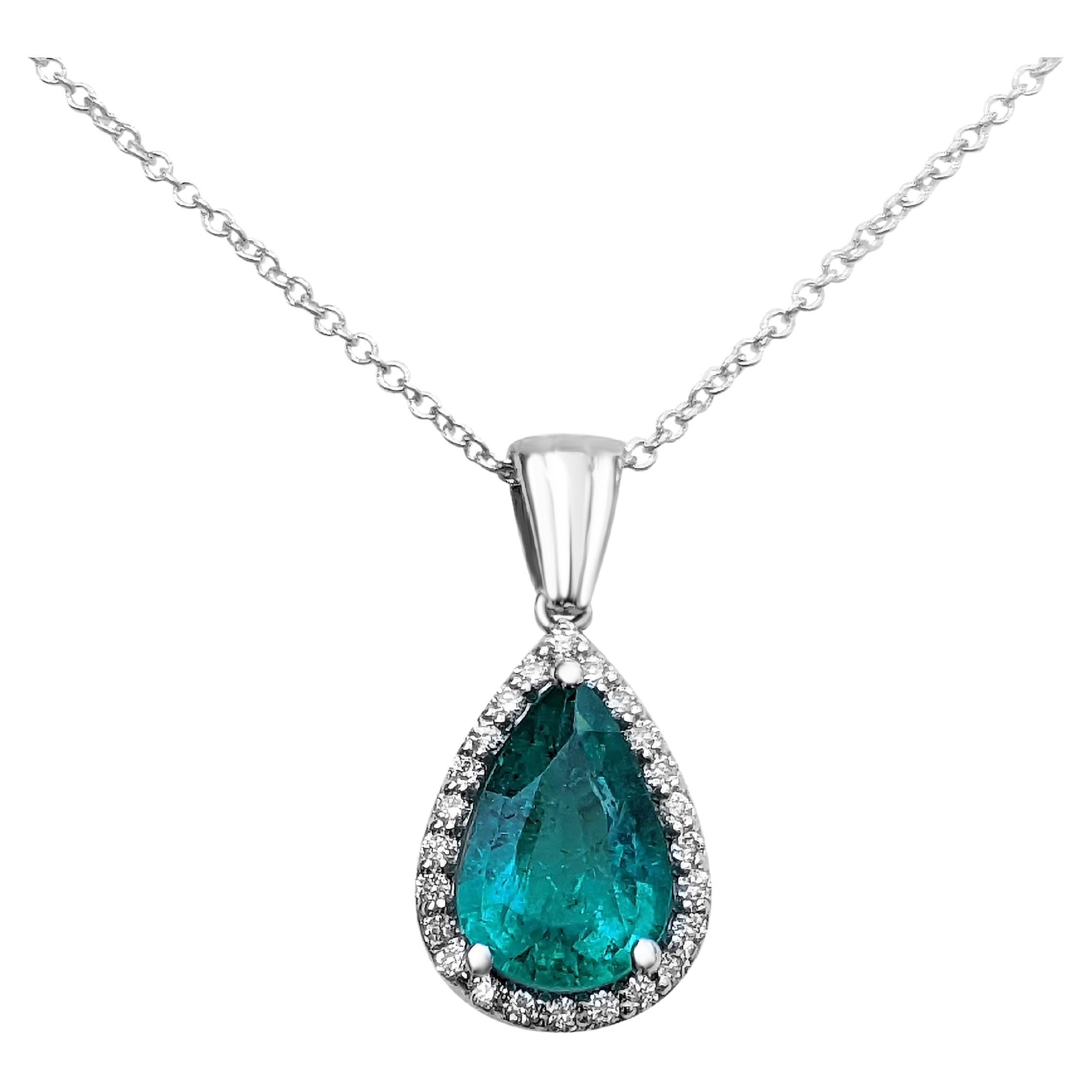 Don't miss your chance to own this unique and exquisite pendant necklace of top quality Emerald.

Center Emerald Stone:
Weight: 1.30 ct
Colour: Green
Shape: Pear Mixed

Side Stones:
0.19 cttw, F-G, VS Natural Diamonds

Item ships from Israeli