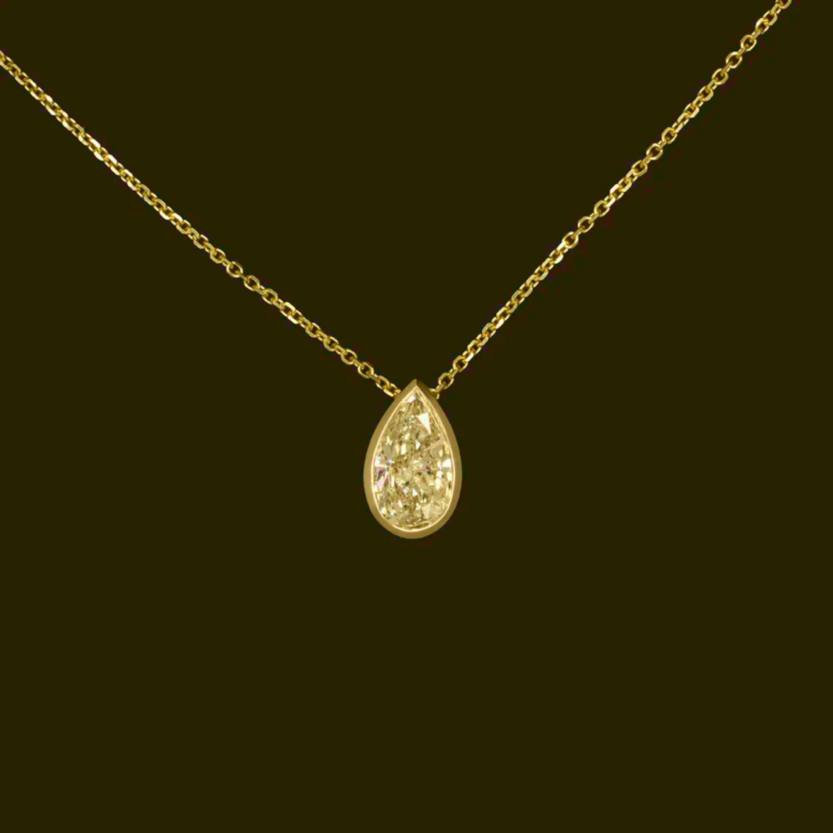 Scopri l'Eleganza di una collana di diamanti solitari senza tempo

Questa raffinata collana mette in mostra un vibrante diamante a forma di pera da 1,30 carati, elegantemente incastonato in un castone in oro giallo 14k.

Caratteristiche