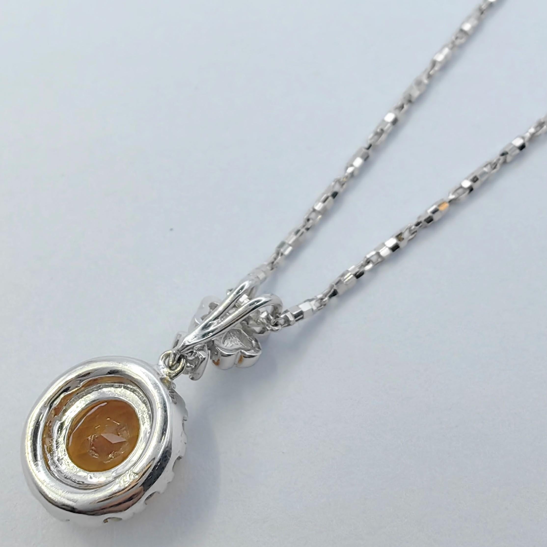 1.30 Carat Intense Golden Orange Citrine Diamond 18k White Gold Necklace Pendant In New Condition For Sale In Wan Chai District, HK