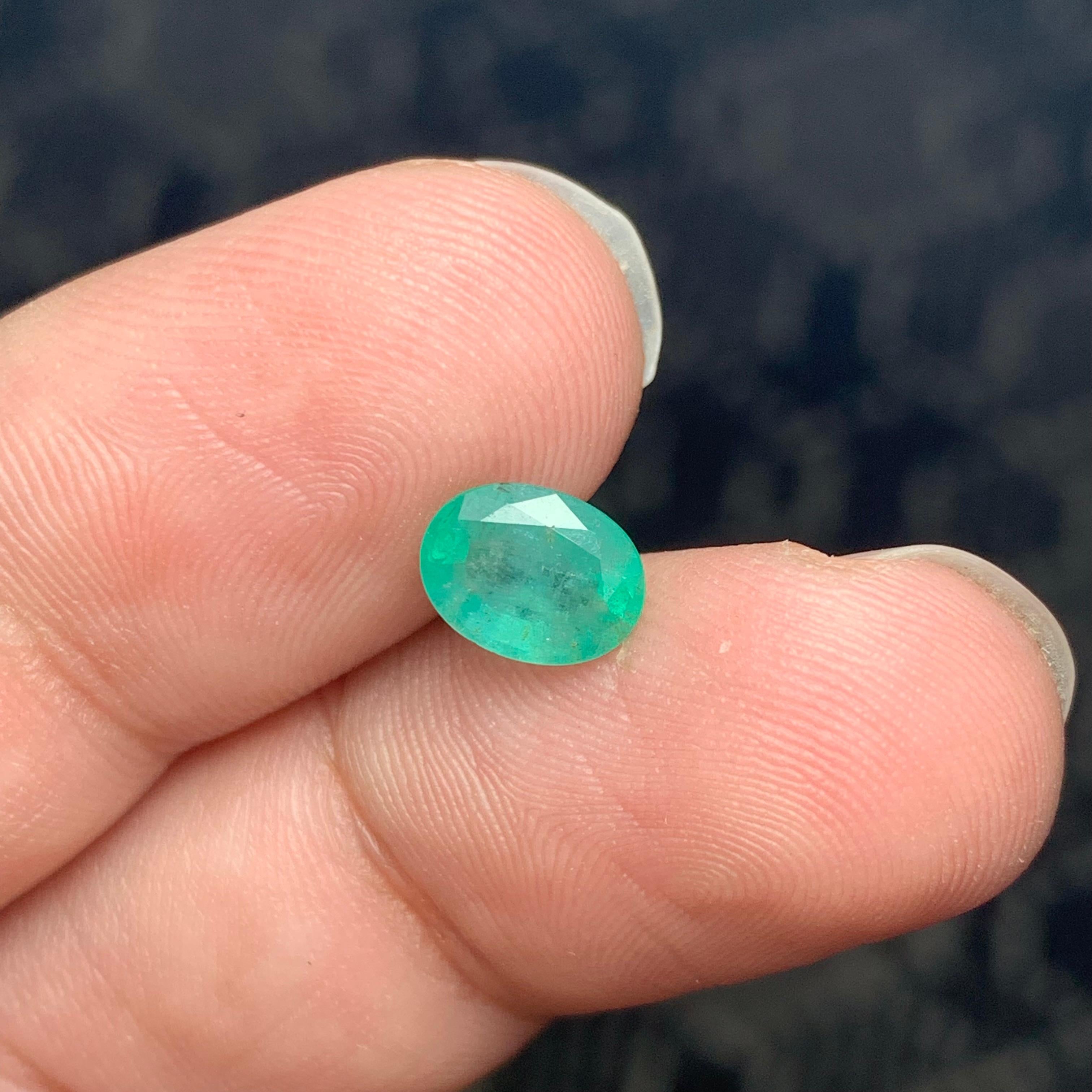 Arts and Crafts 1.30 Carat Natural Loose Emerald Gemstone From Zambia For Sale