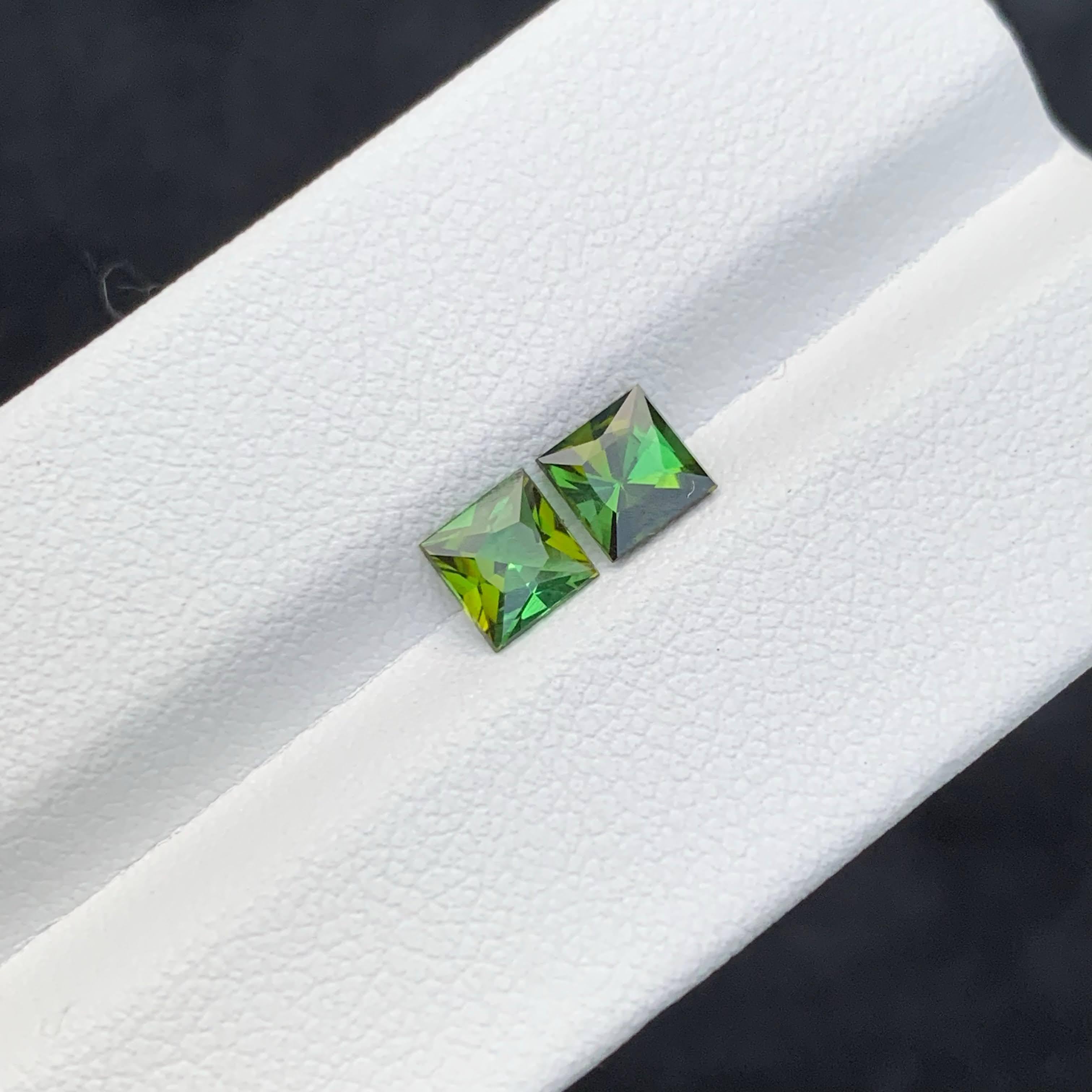 Taille Asscher 1.30 Carat Natural Loose Green Tourmaline Pair Fancy Asscher Cut Afghan Gemstone (pierre précieuse afghane) en vente