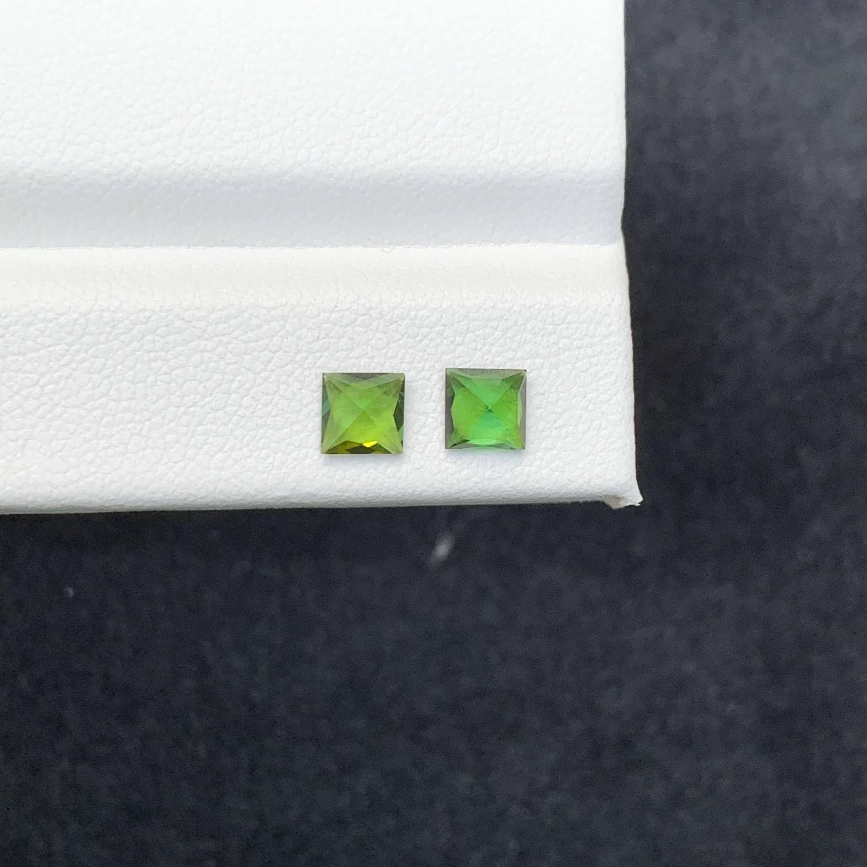 1.30 Carat Natural Loose Green Tourmaline Pair Fancy Asscher Cut Afghan Gemstone (pierre précieuse afghane) en vente 1