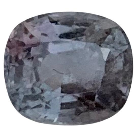 1.30 quilates de espinela gris natural suelta en forma de cojín para joyería
