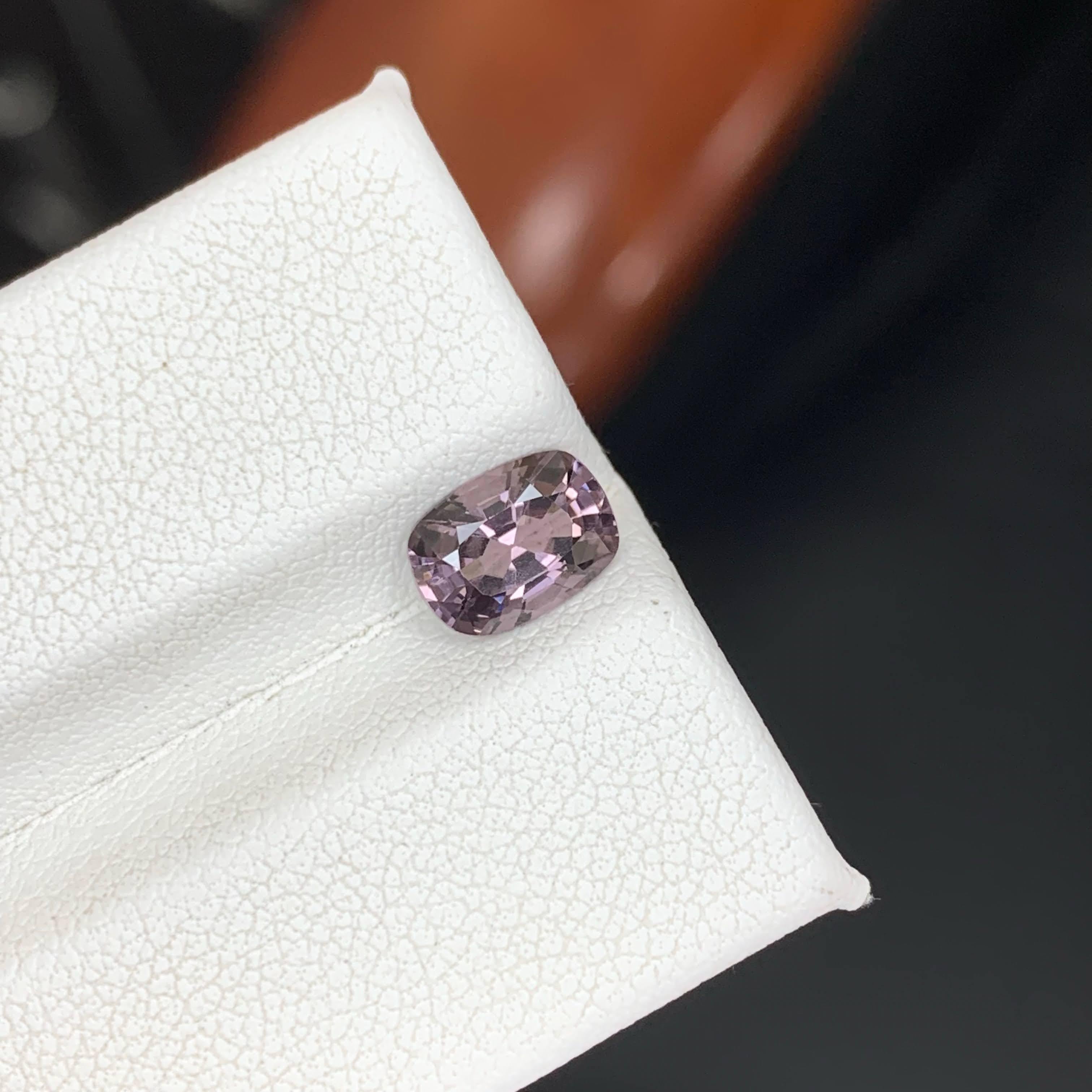 1,30 Carati di Spinello violaceo naturale sfuso Pietra gemma birmana taglio cuscino in vendita 5