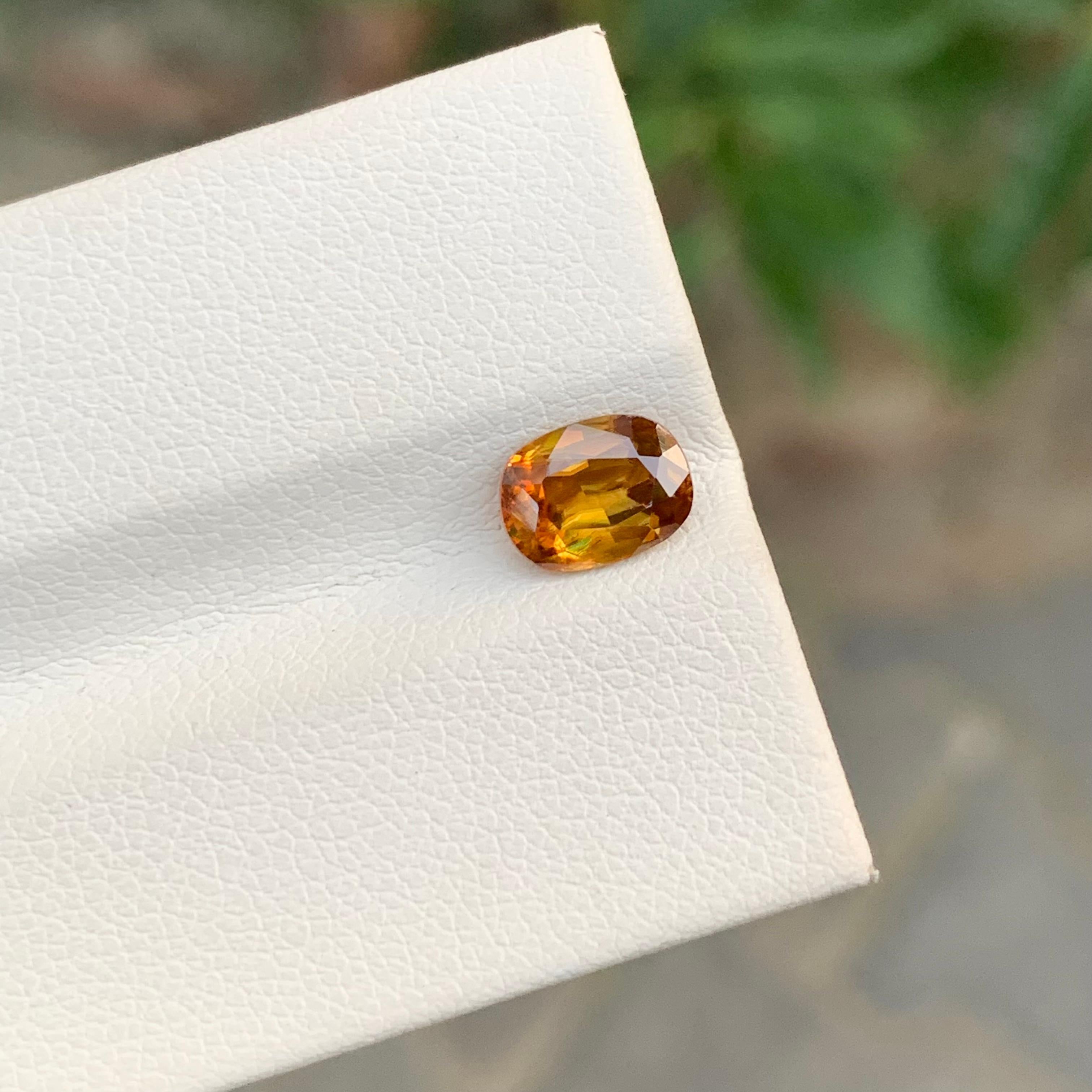 1,30 Karat natürlicher loser Titanit in ovaler Form für Ring im Angebot 2