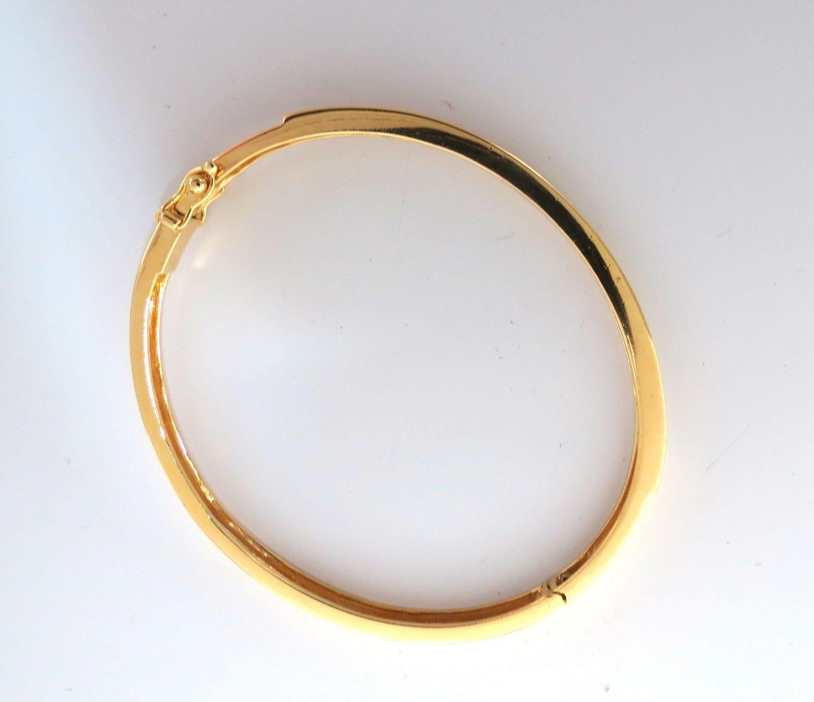 Round Cut 1.30 Carat Natural Round Diamond Channel Set Bangle Bracelet 14 Karat Gold