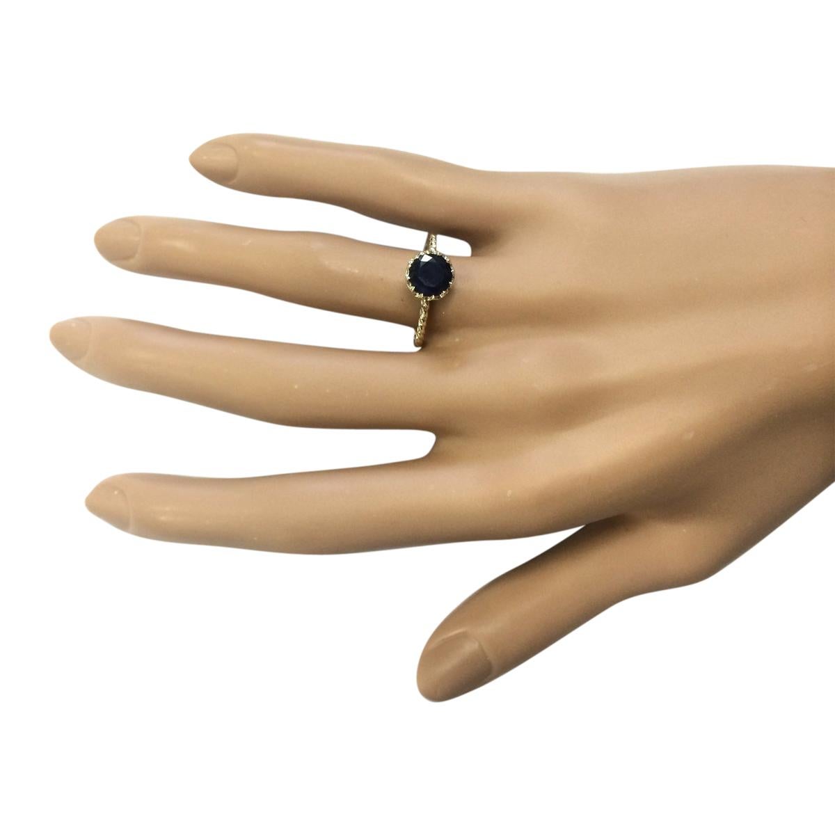 Natural Sapphire Ring In 14 Karat Yellow Gold  In New Condition For Sale In Los Angeles, CA