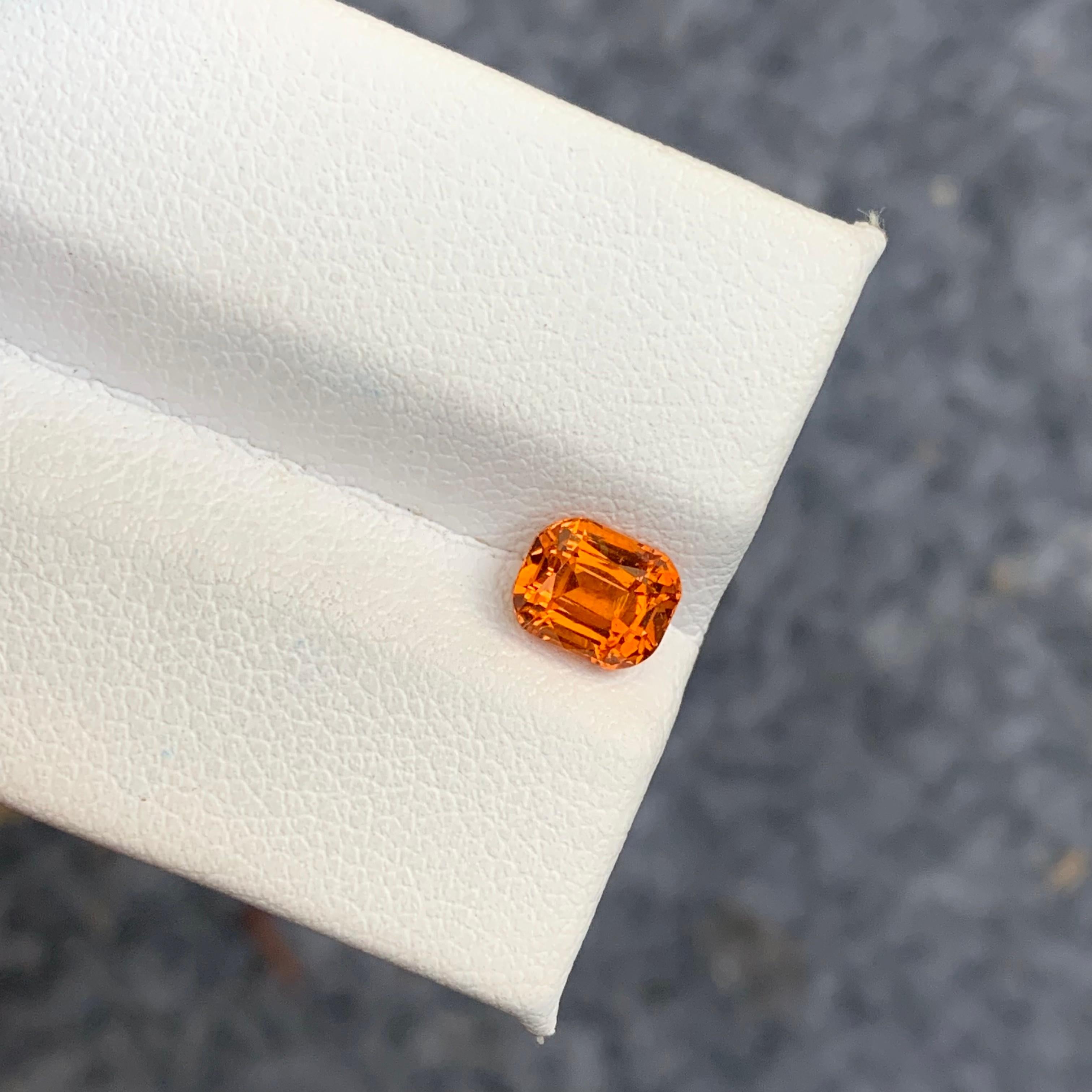 1.30 Carat Orange Fanta Spessartine Garnet Cushion Shape for Ring Jewelry For Sale 3