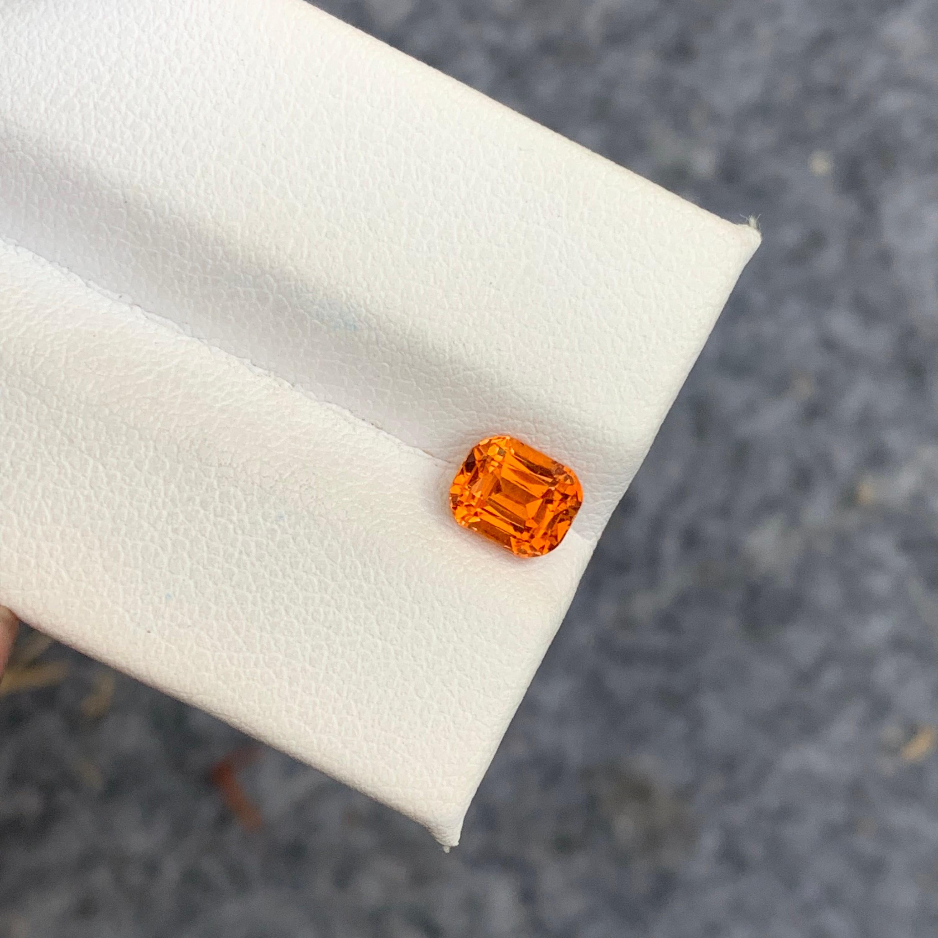 Bague en forme de coussin en grenat spessartine orange Fanta de 1,30 carat en vente 7