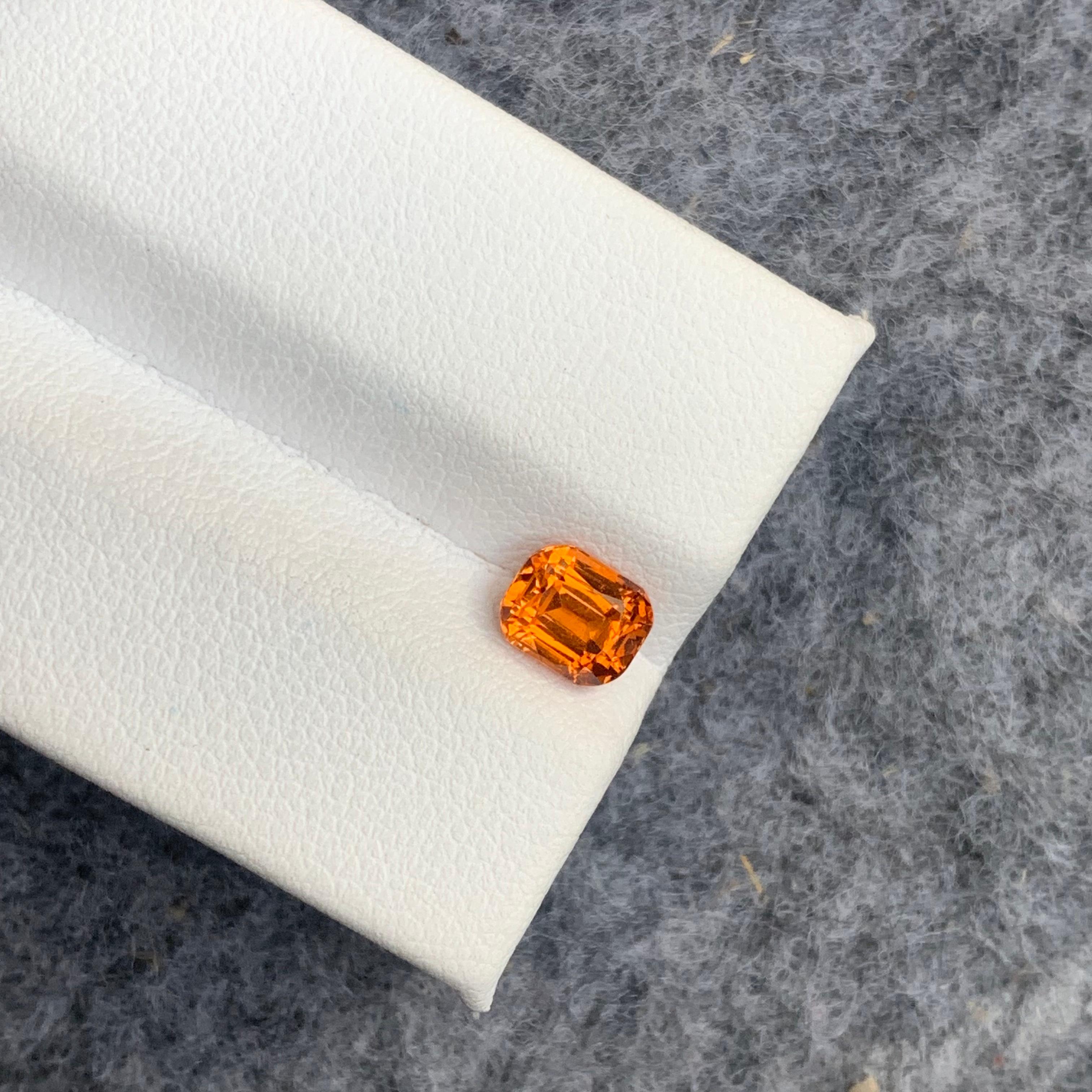 1.30 Carat Orange Fanta Spessartine Garnet Cushion Shape for Ring Jewelry For Sale 8