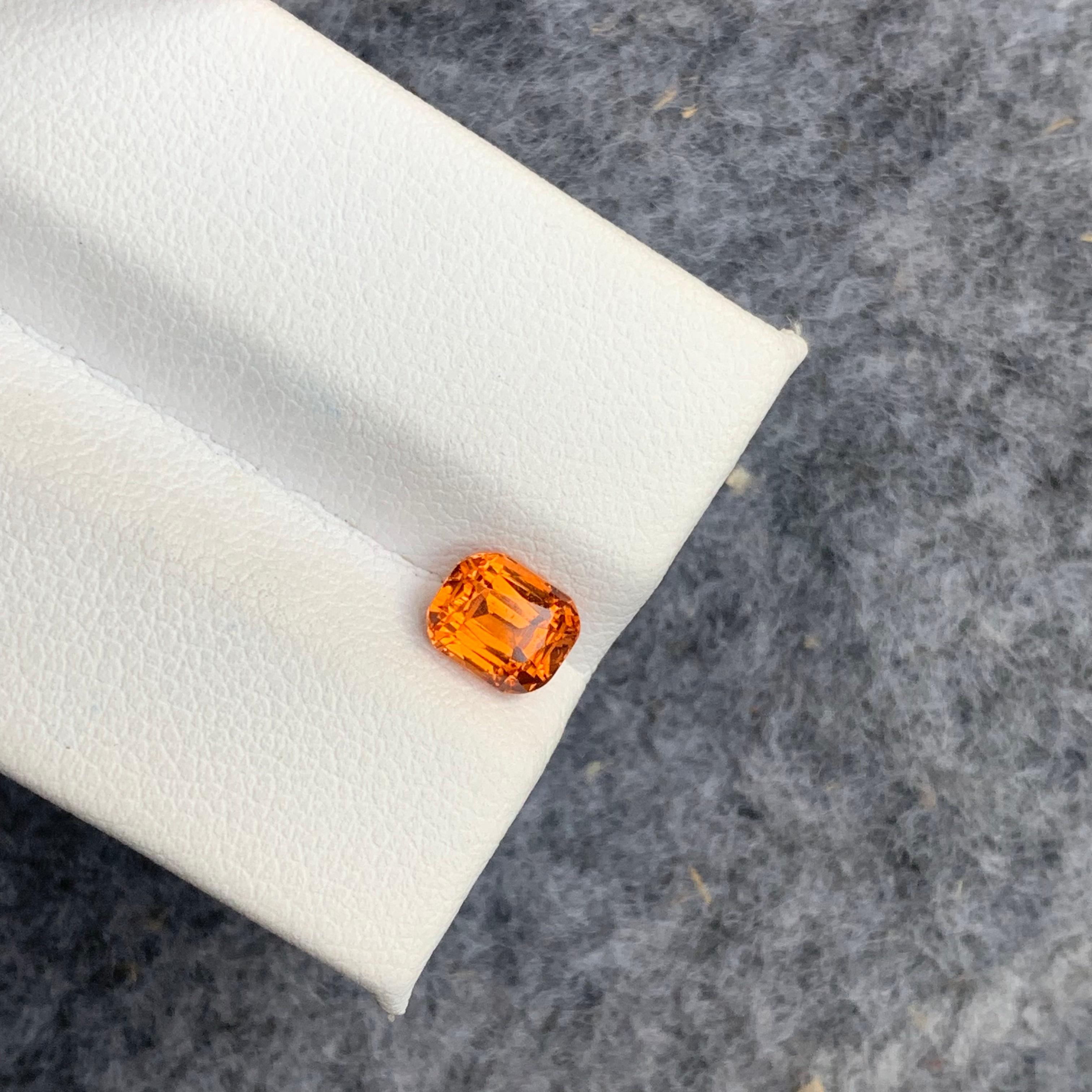 1.30 Carat Orange Fanta Spessartine Garnet Cushion Shape for Ring Jewelry For Sale 12