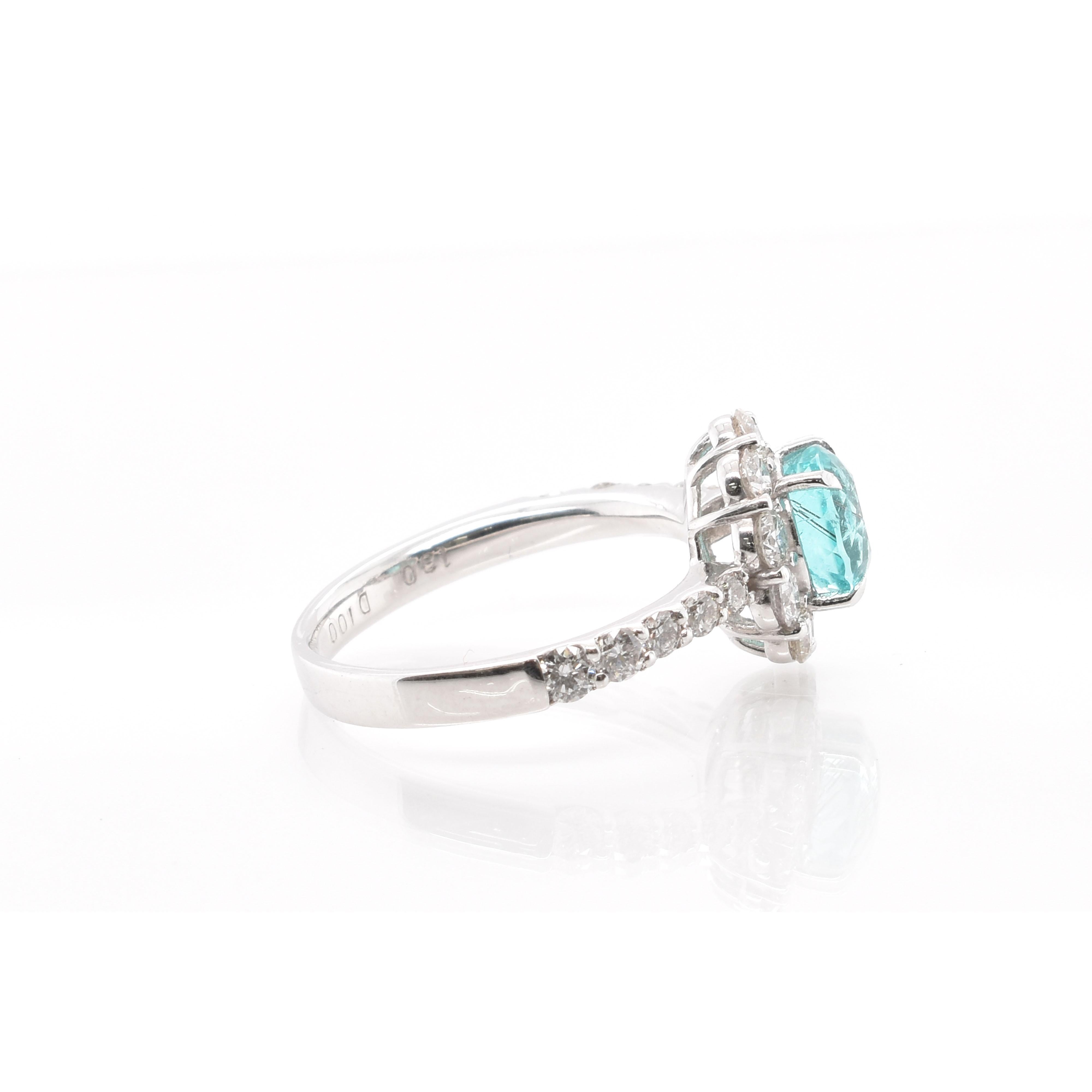 1.30 Carat Paraiba Tourmaline and Diamond Engagement Ring Set in Platinum In New Condition In Tokyo, JP
