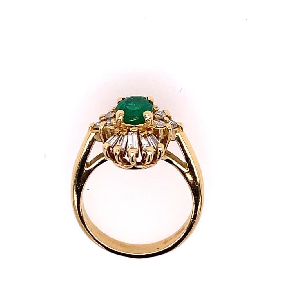 Bague rétro en or 1,30 carat, émeraude verte ovale naturelle et diamant, vers 1980 en vente 5