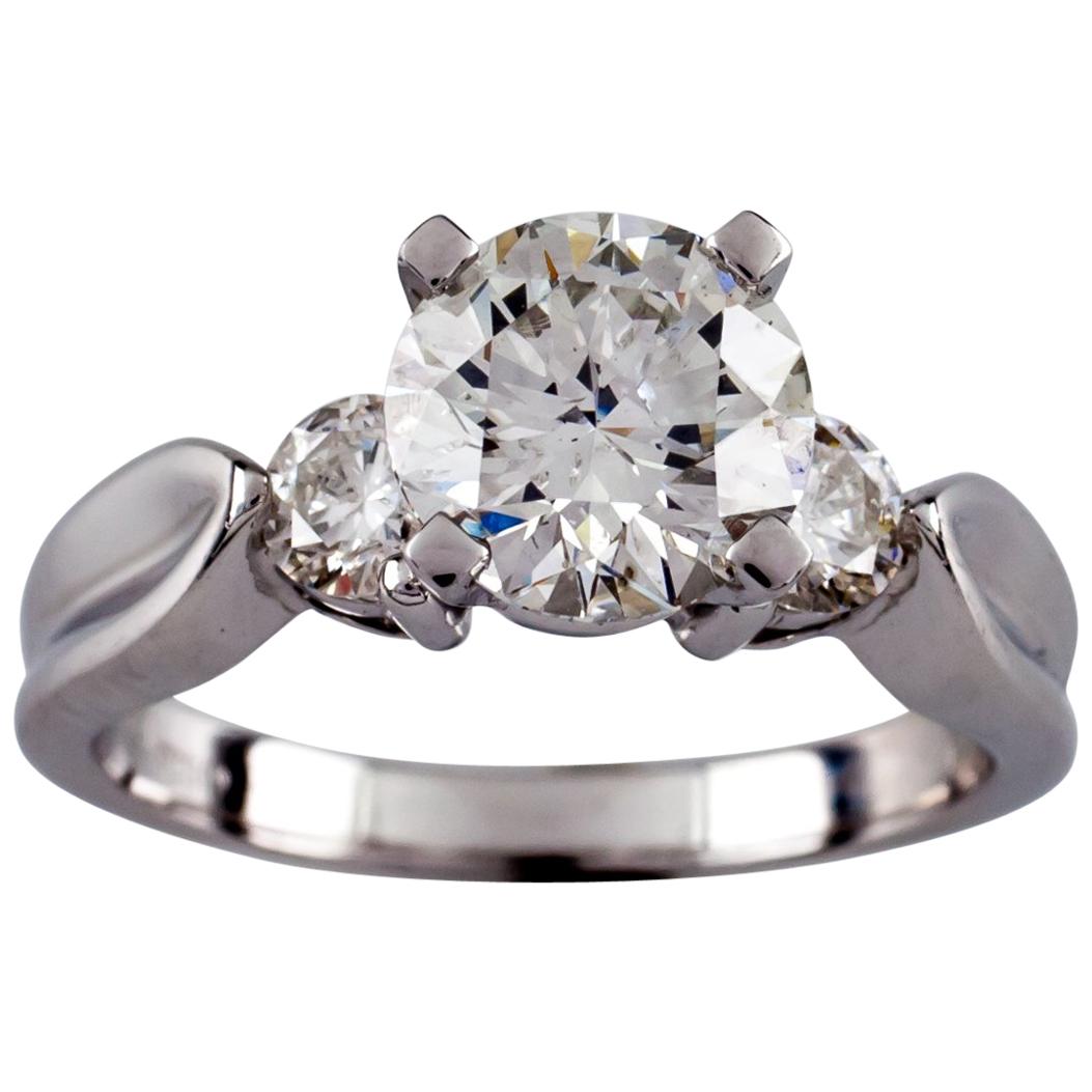 1.30 Carat Round Brilliant Diamond Platinum Engagement Ring For Sale