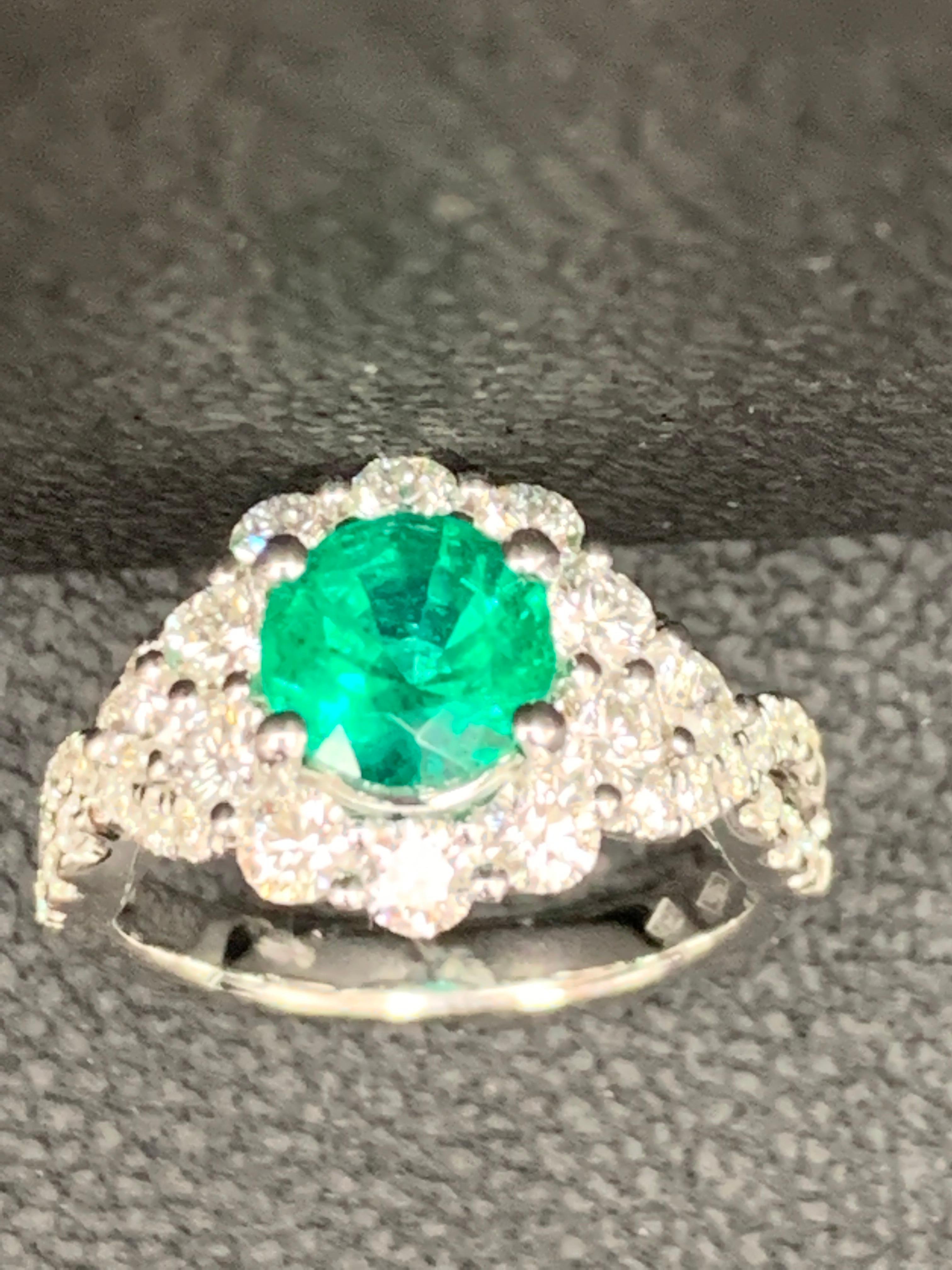 1.30 Carat Round Cut Emerald and Diamond Fashion Ring in 18k White Gold For Sale 5