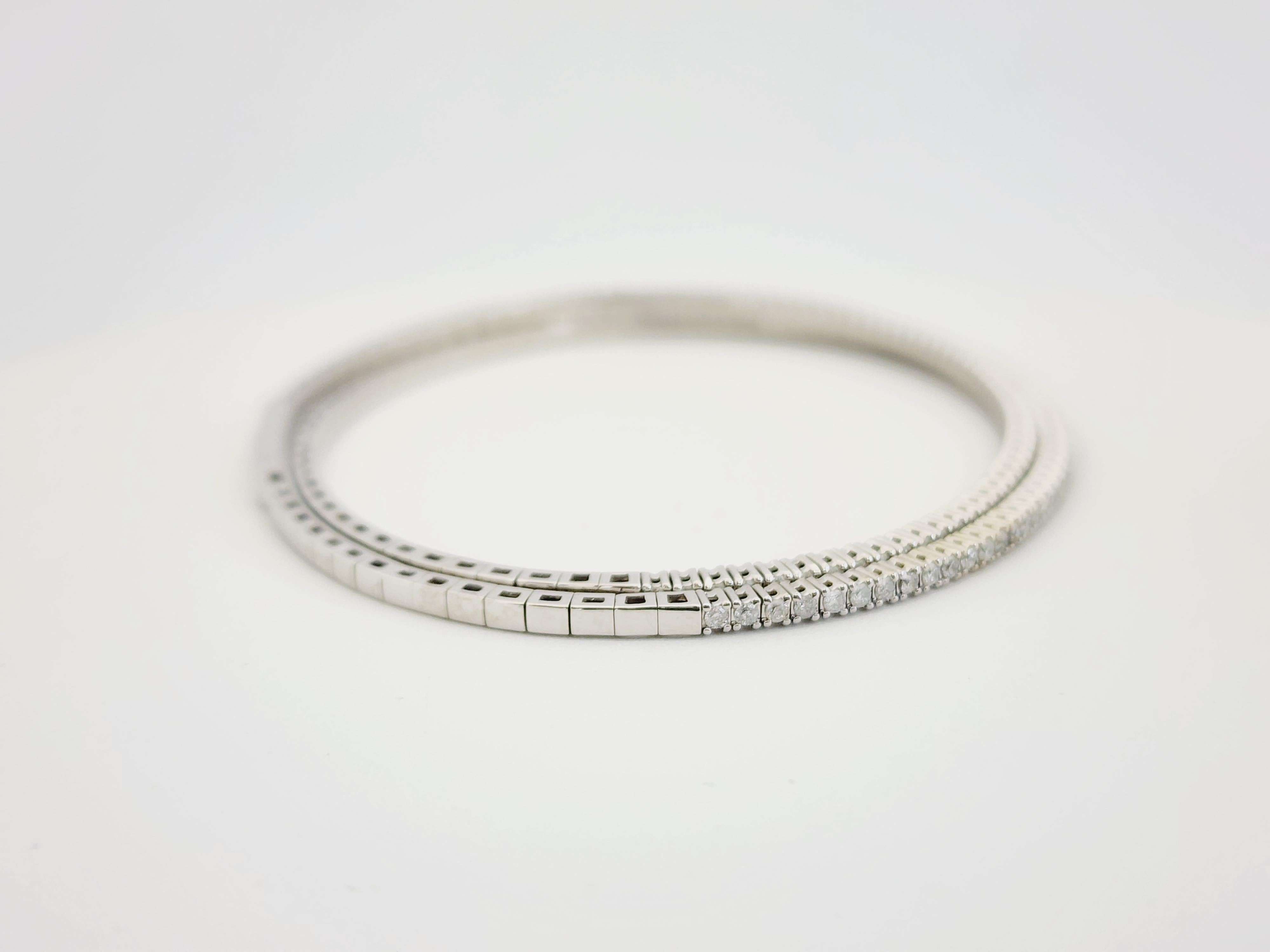 1.30 Carats Double Row Flexible Bracelet Bangle White Gold 14 Karat In New Condition In Great Neck, NY