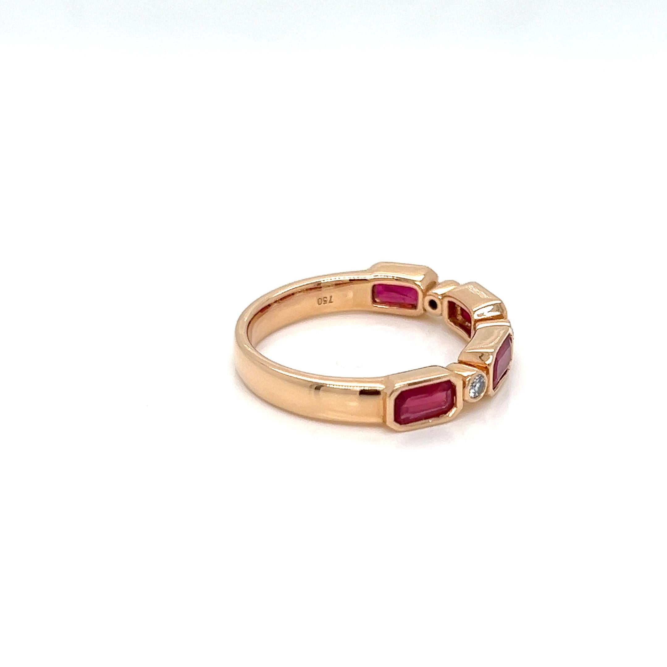 1.30 Carats Ruby Baguette Half Eternity Ring with Diamonds In New Condition For Sale In New York, NY