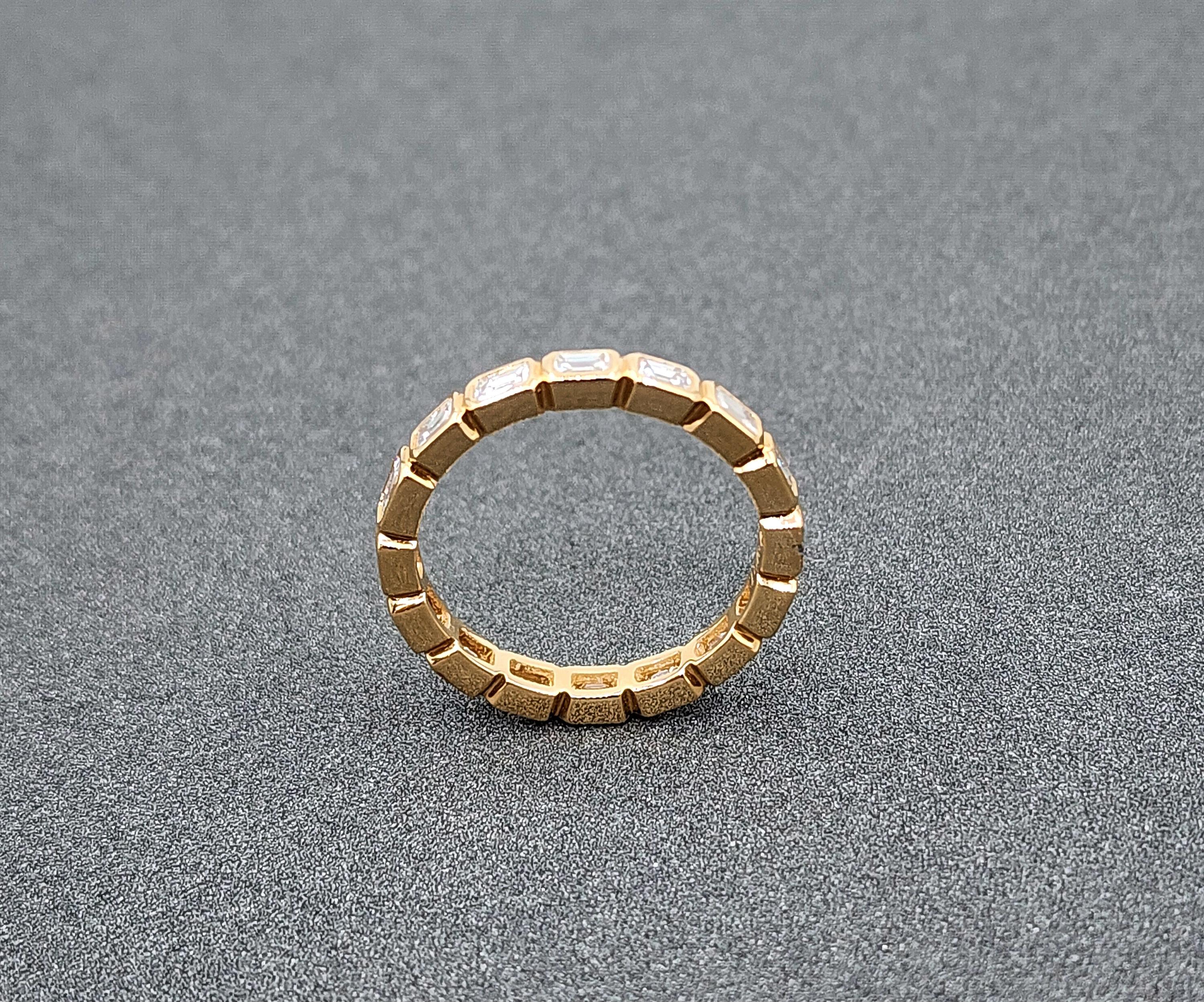 1.30 ct Emerald Cut Bezel Set Diamond Eternity Band For Sale 3