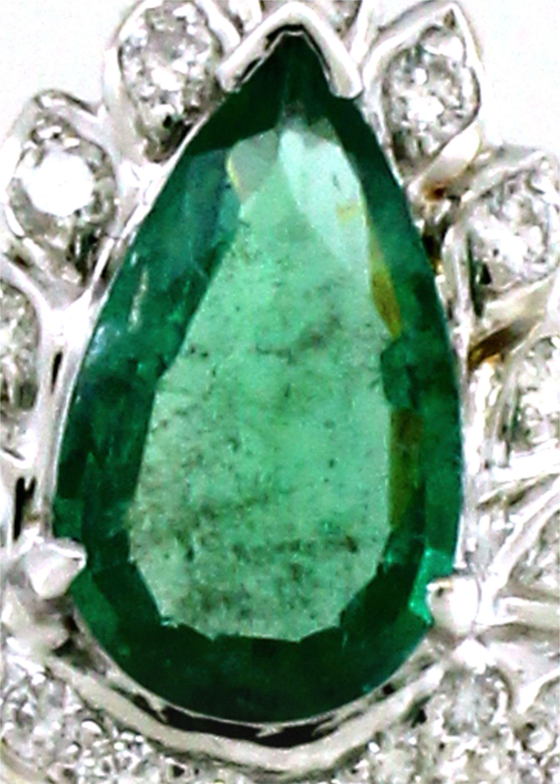1,30 Karat Smaragd-Birnen-Ring (Moderne) im Angebot