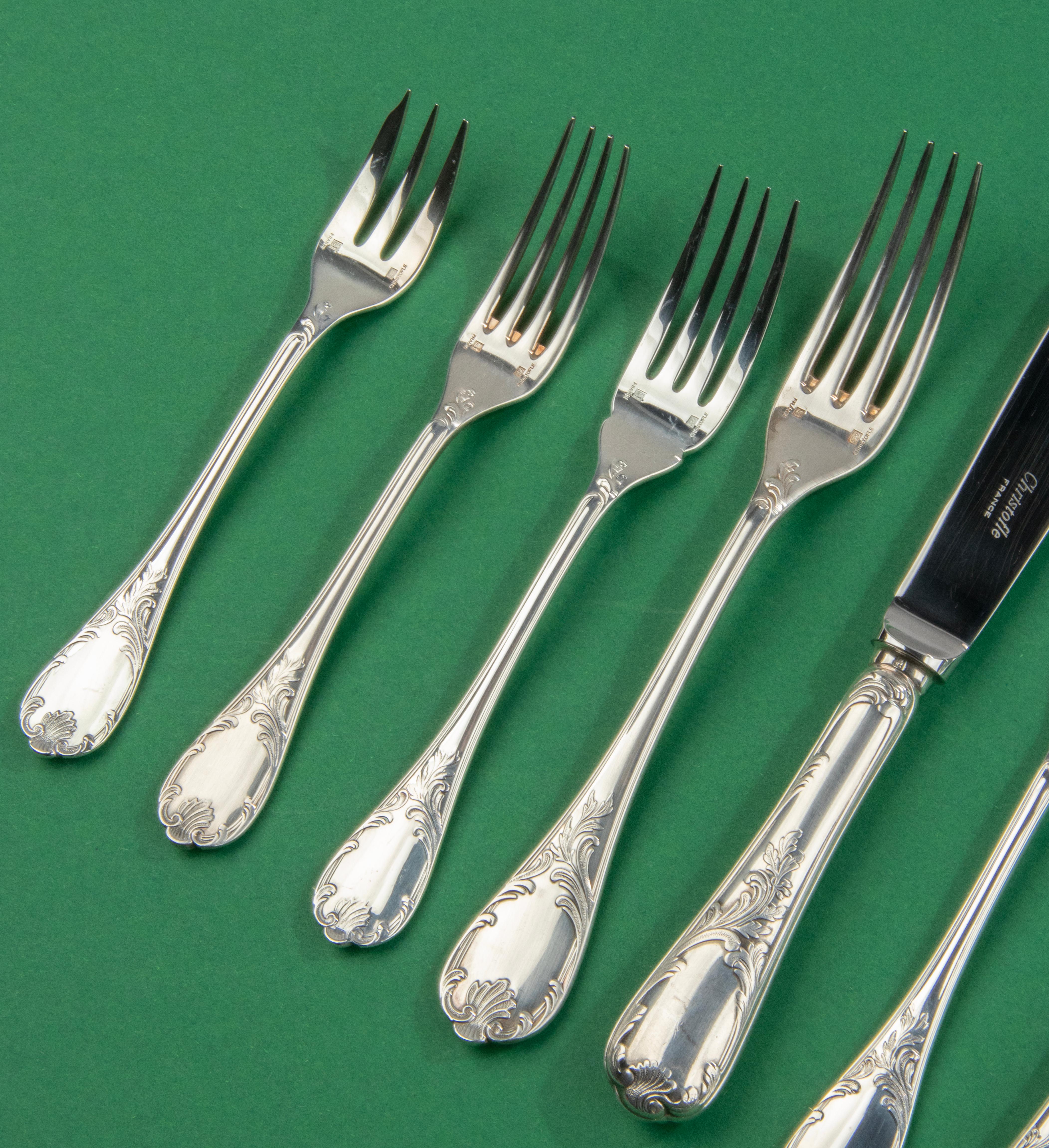 130-Piece Set Silver-Plated Flatware Made by Christofle Model Marly In Good Condition In Casteren, Noord-Brabant