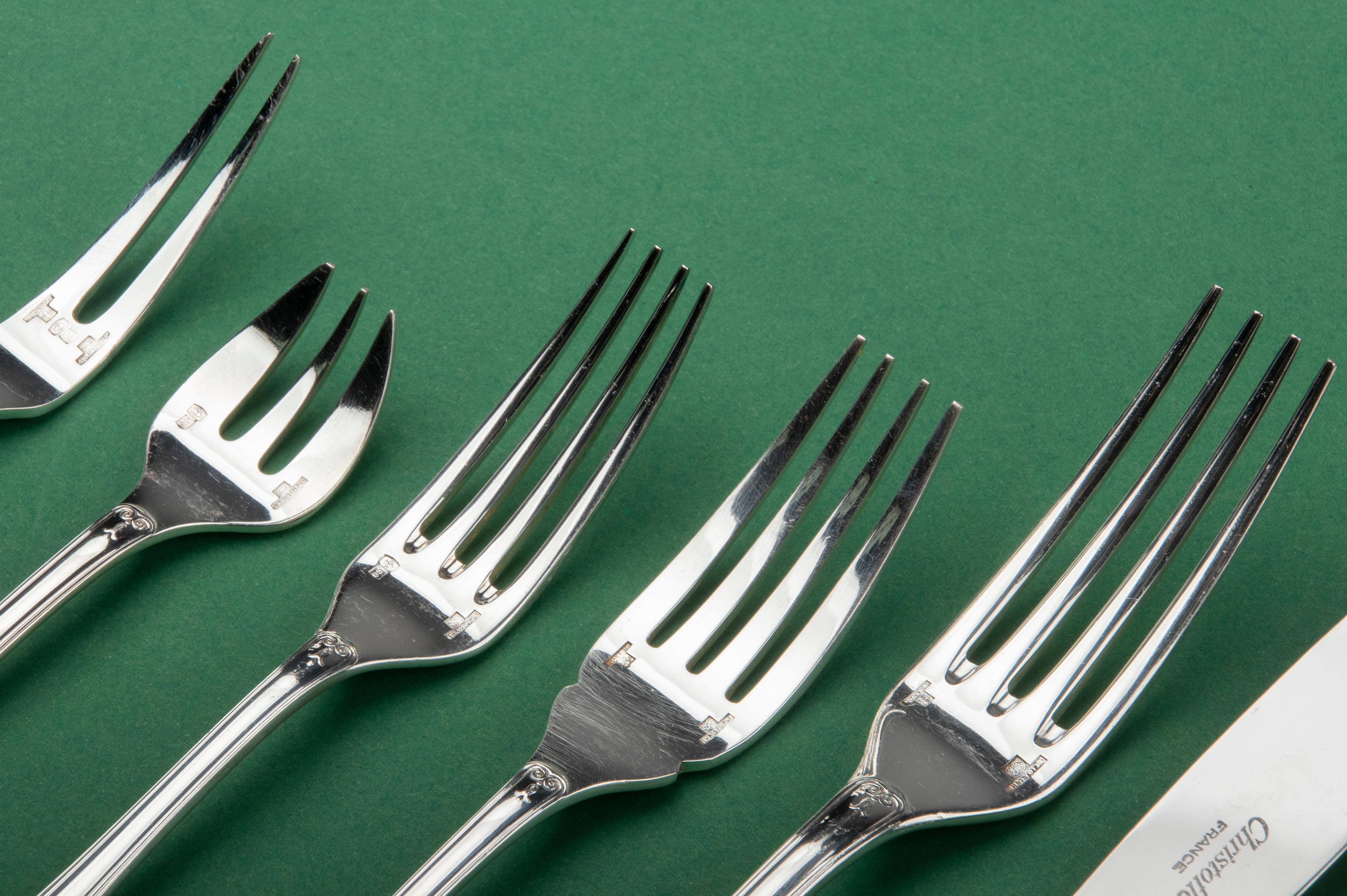 Late 20th Century 130-Piece Silver Plated Flatware Made by Christofle Model Malmaison in Canteen