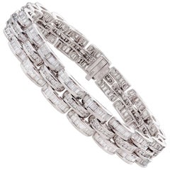 13.00 Carat Diamond Bracelet Set in 18 Karat White Gold 13.00 Carat Diamond Bracelet Set in 18 Karat White Gold