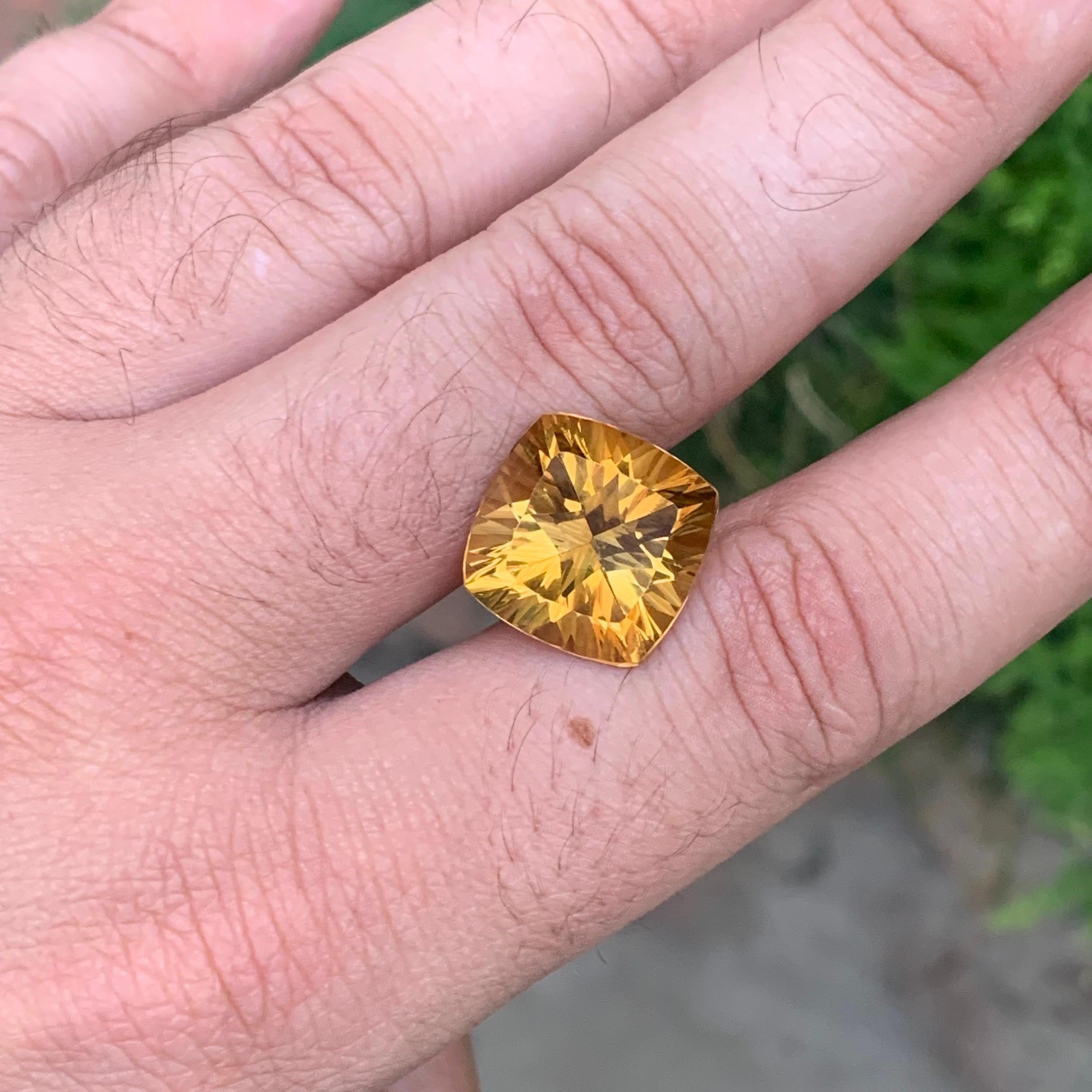 13.00 Carat Natural Loose Honey Citrine Perfect Square Shape Gemstone For Sale 3