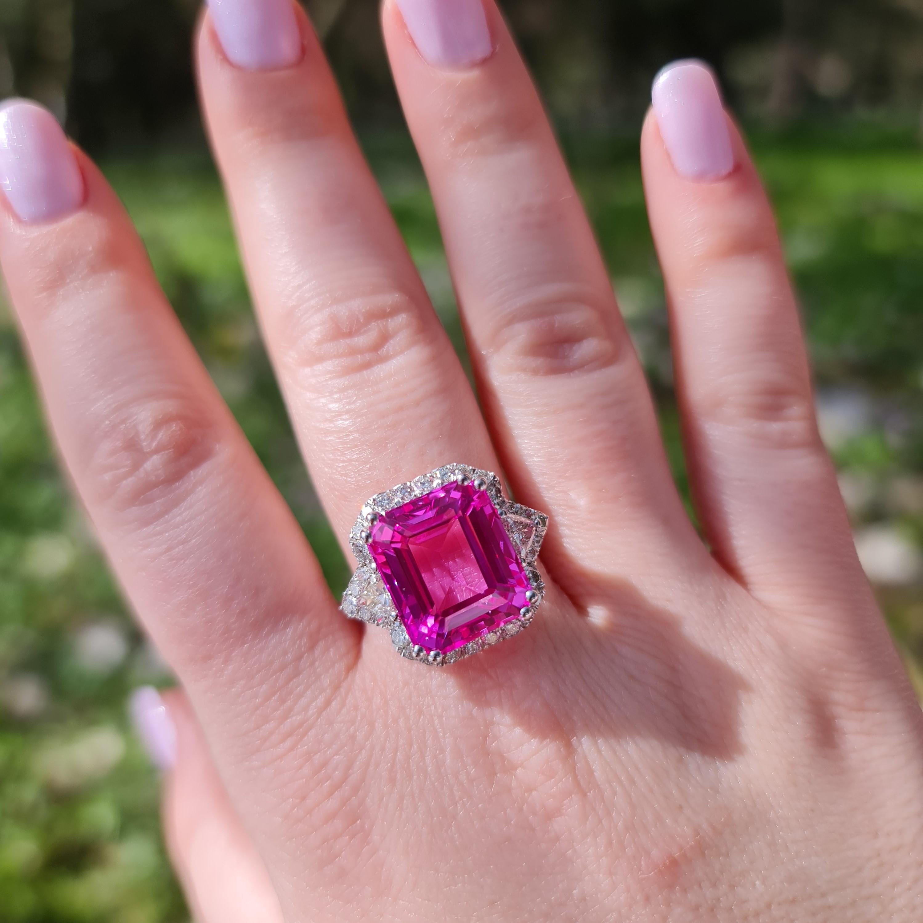 Women's 13.00 carat pink sapphire ring 1.20 carat natural diamonds statement ring For Sale