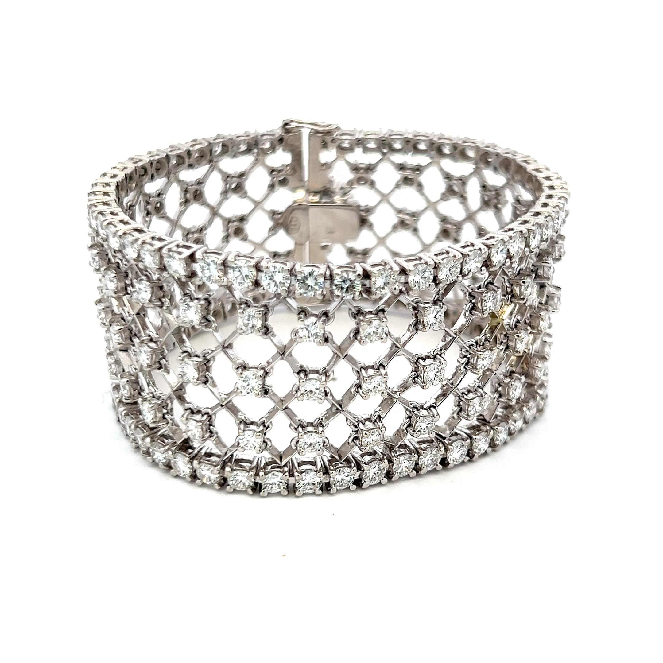De las mujeres Pulsera de eslabones de malla ancha de oro blanco de 18 quilates con diamante brillante redondo de 13,00 quilates en venta