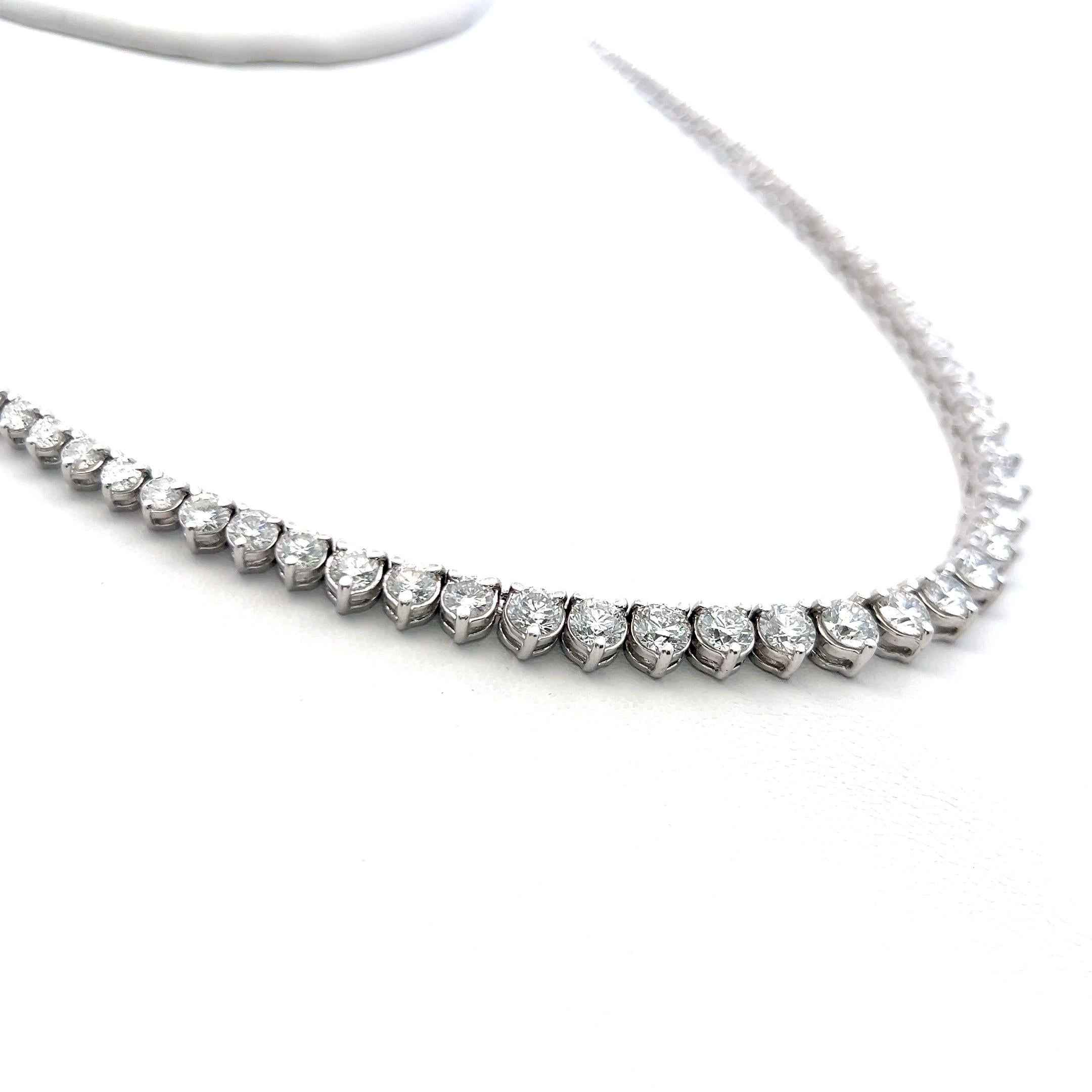 Brilliant Cut 13.00 Carat Round Brilliant H SI Diamond 14 Karat White Gold Riviera Necklace For Sale