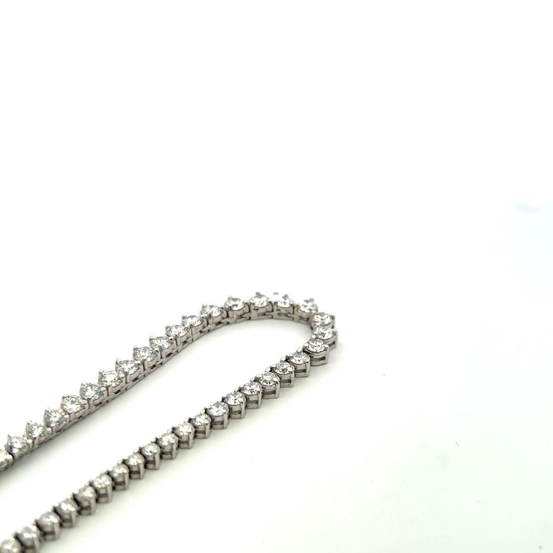 13.00 Carat Round Brilliant H SI Diamond 14 Karat White Gold Riviera Necklace For Sale 1