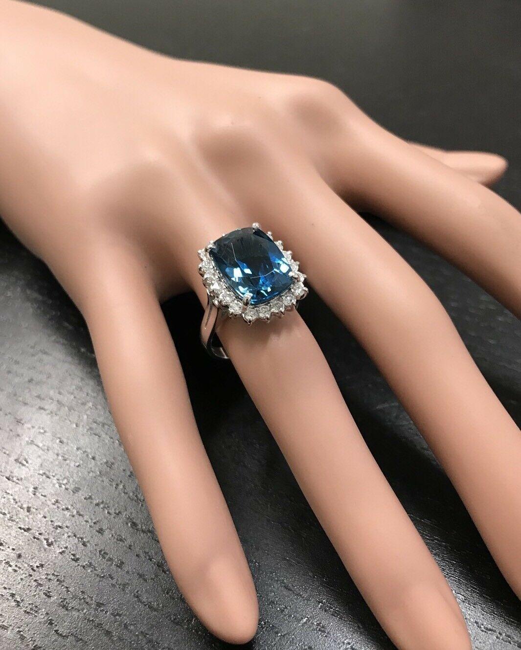 13.00 Carat Natural Impressive London Blue Topaz and Diamond 14 Karat Gold Ring In New Condition For Sale In Los Angeles, CA