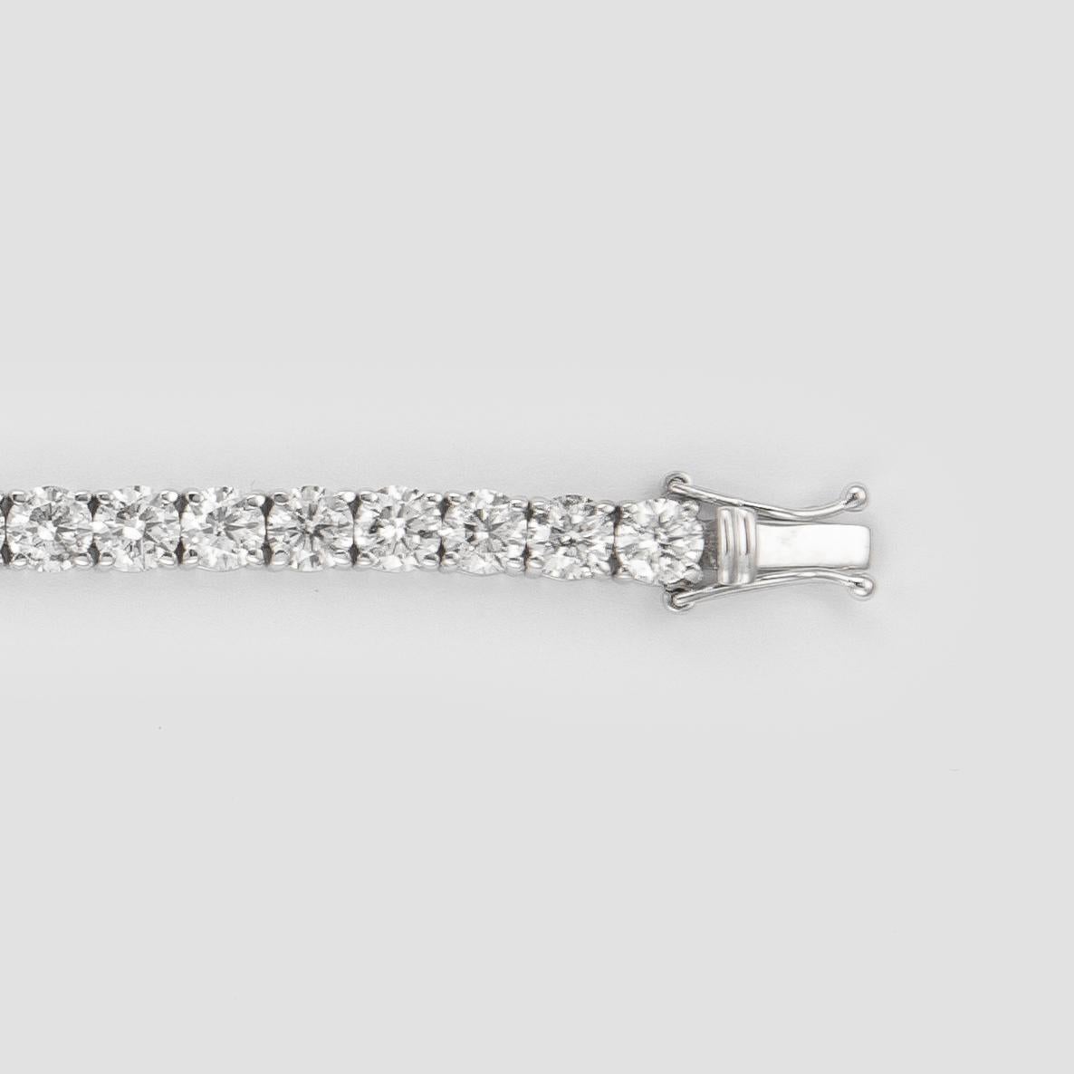 Alexander 13.03 Carat Diamond Tennis Bracelet 18 Karat White Gold In New Condition In BEVERLY HILLS, CA