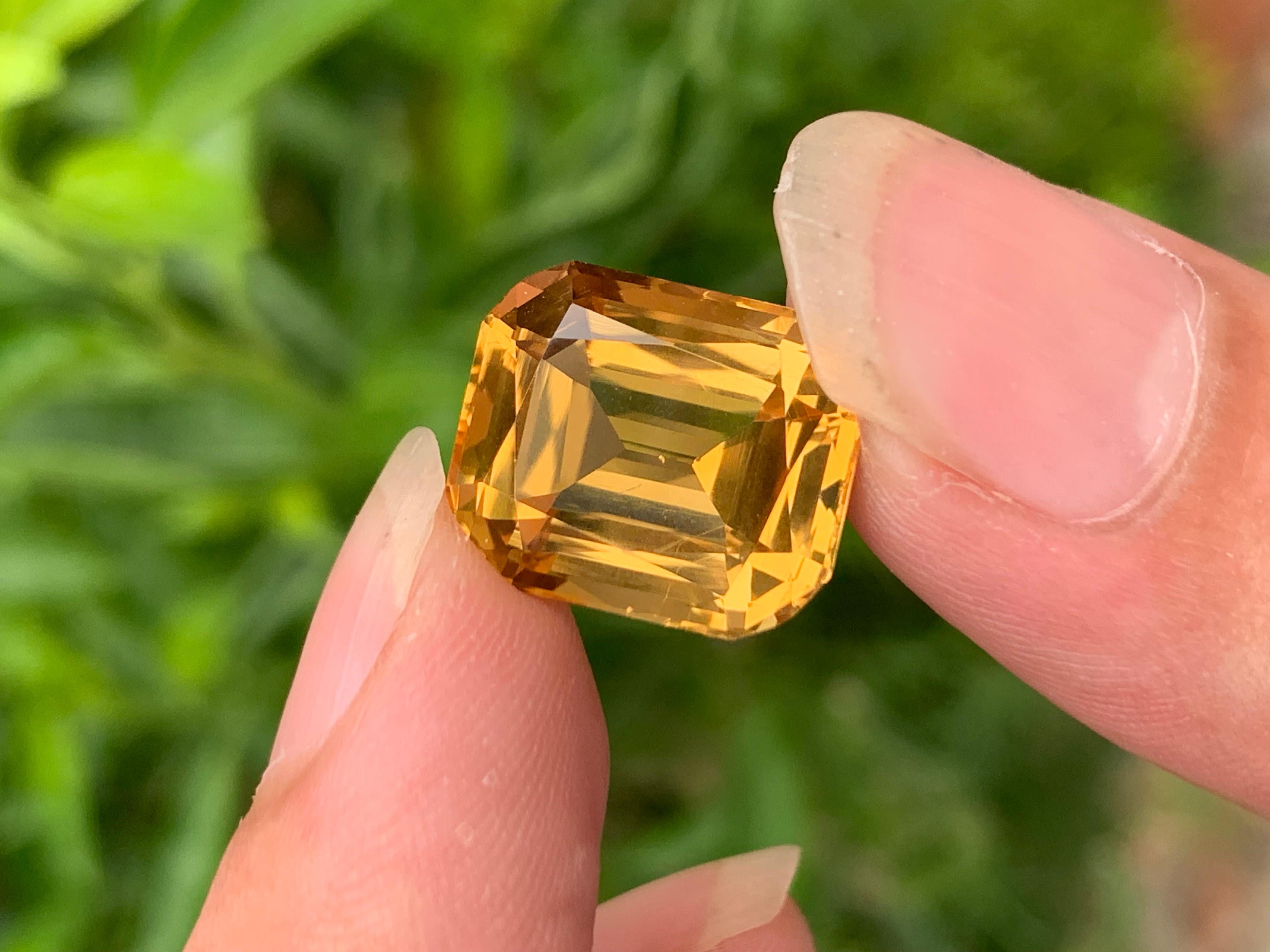 13,05 Carati Nature Citrino giallo sciolto a forma di cuscino per gioielli In condizioni Nuovo in vendita a Peshawar, PK
