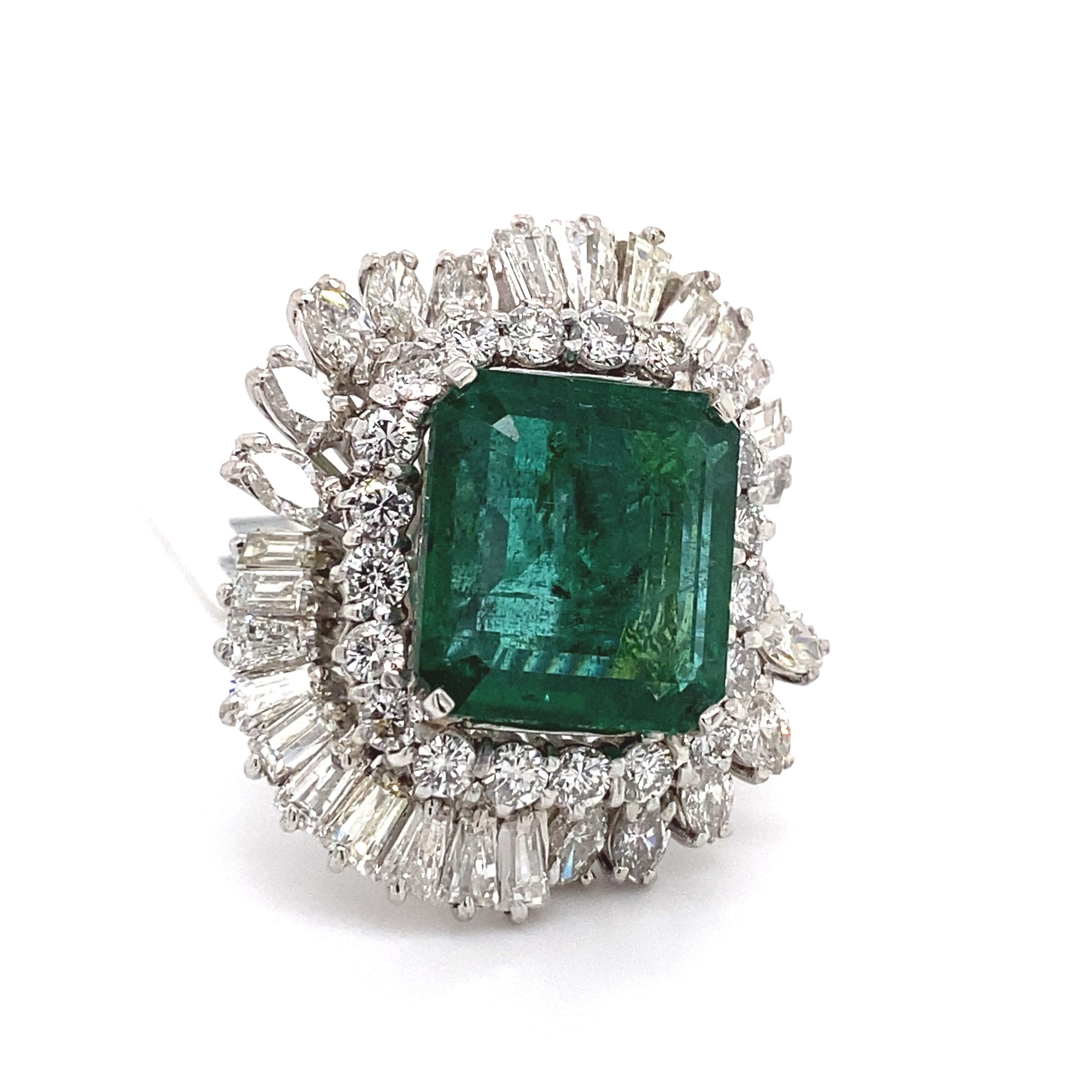 Contemporary GIA 13.07ct Emerald Minor with 8.90ct Diamonds Vintage Ring 18k White Gold For Sale