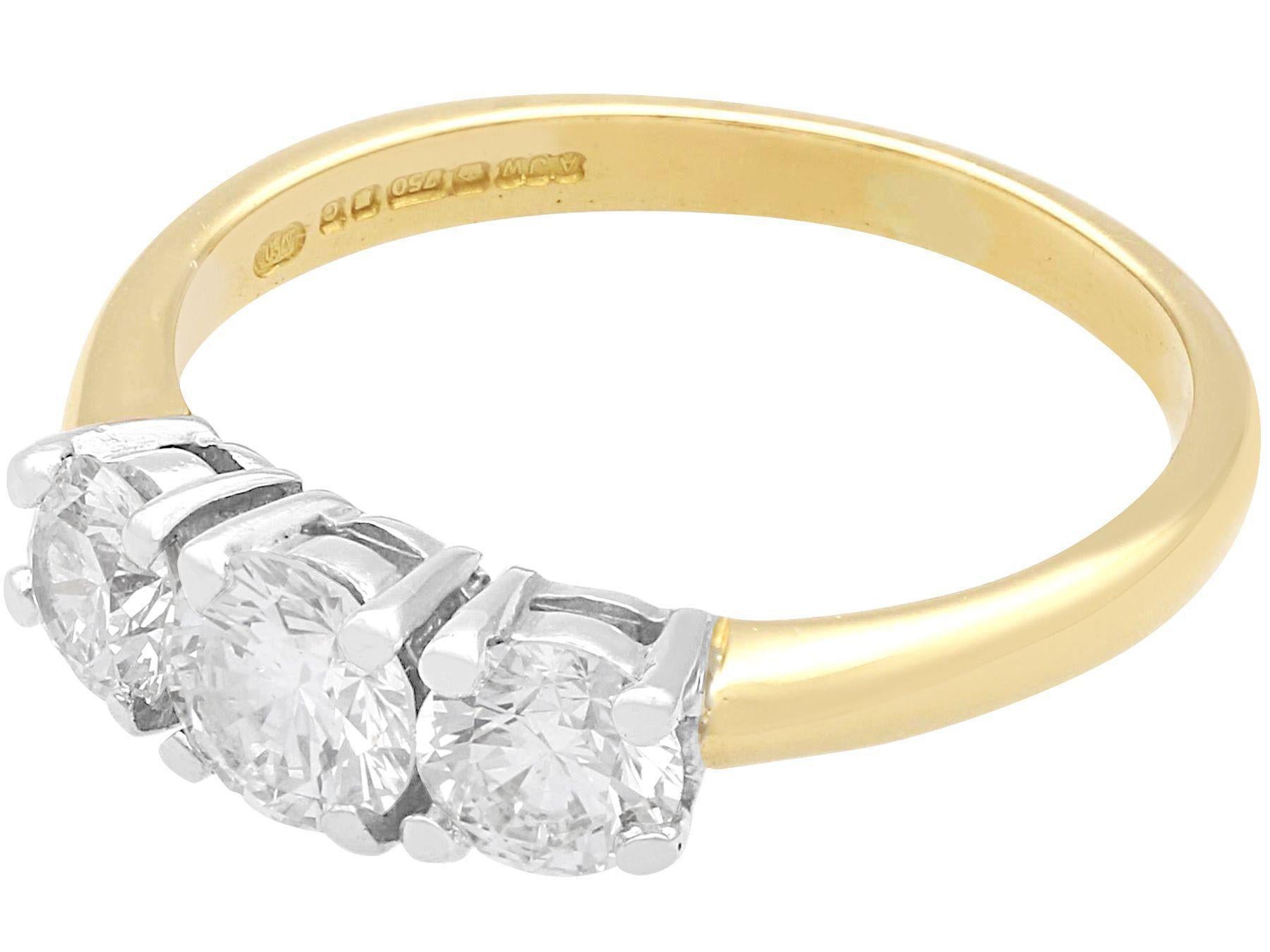 Round Cut 1.30 Carat Diamond and 18k Yellow Gold Trilogy Ring For Sale