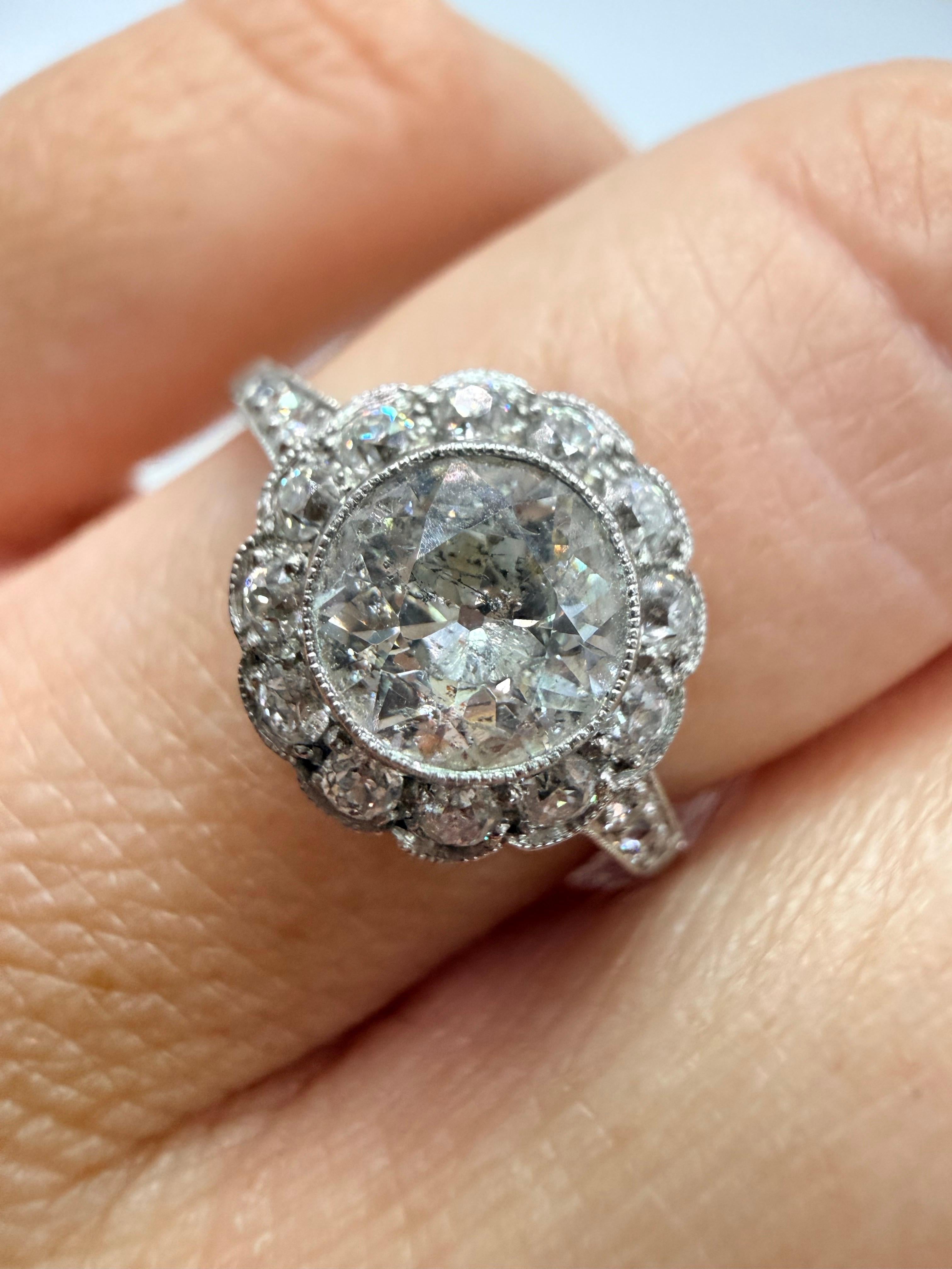 Anillo de compromiso de 1,30 ct Vintage PLATINO en venta 2