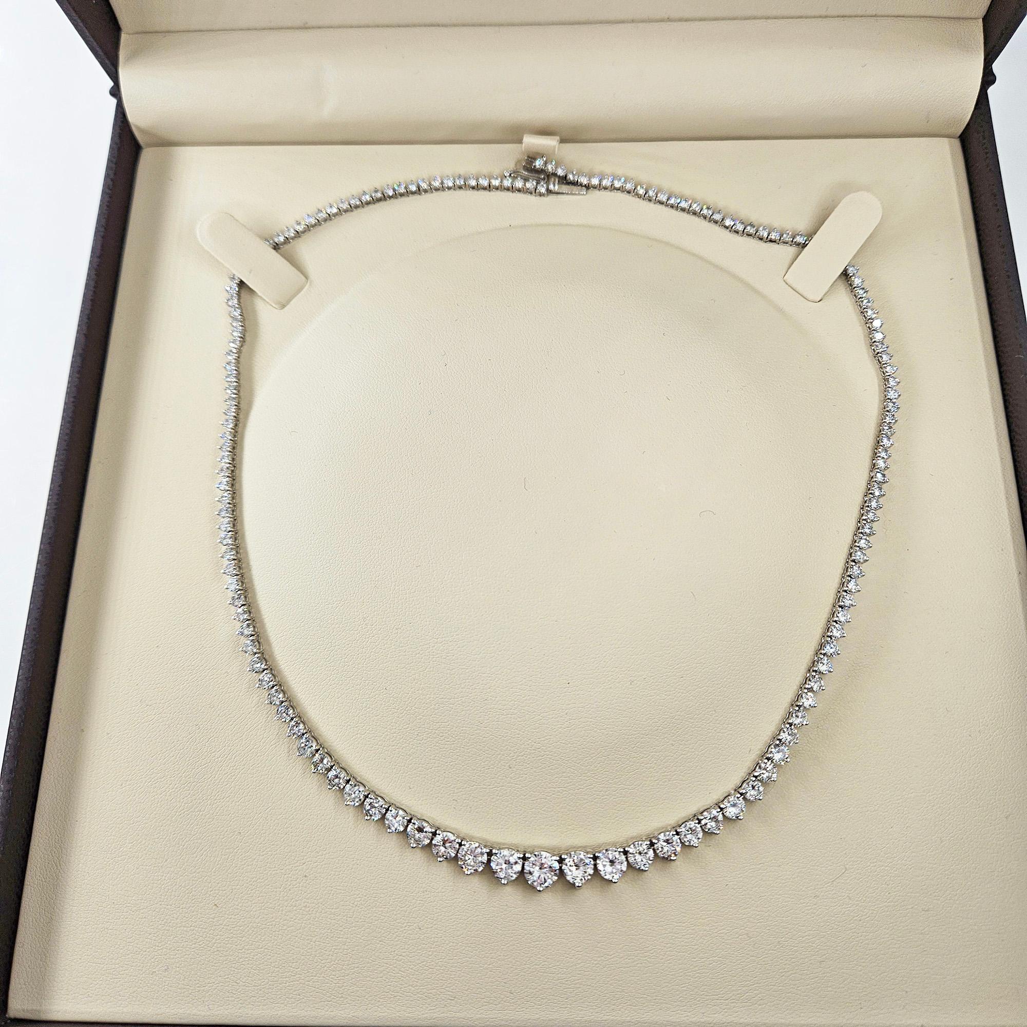 13.0ct Estate Graduated Round Diamond Riviera Tennis 14k White Gold Necklace For Sale 7