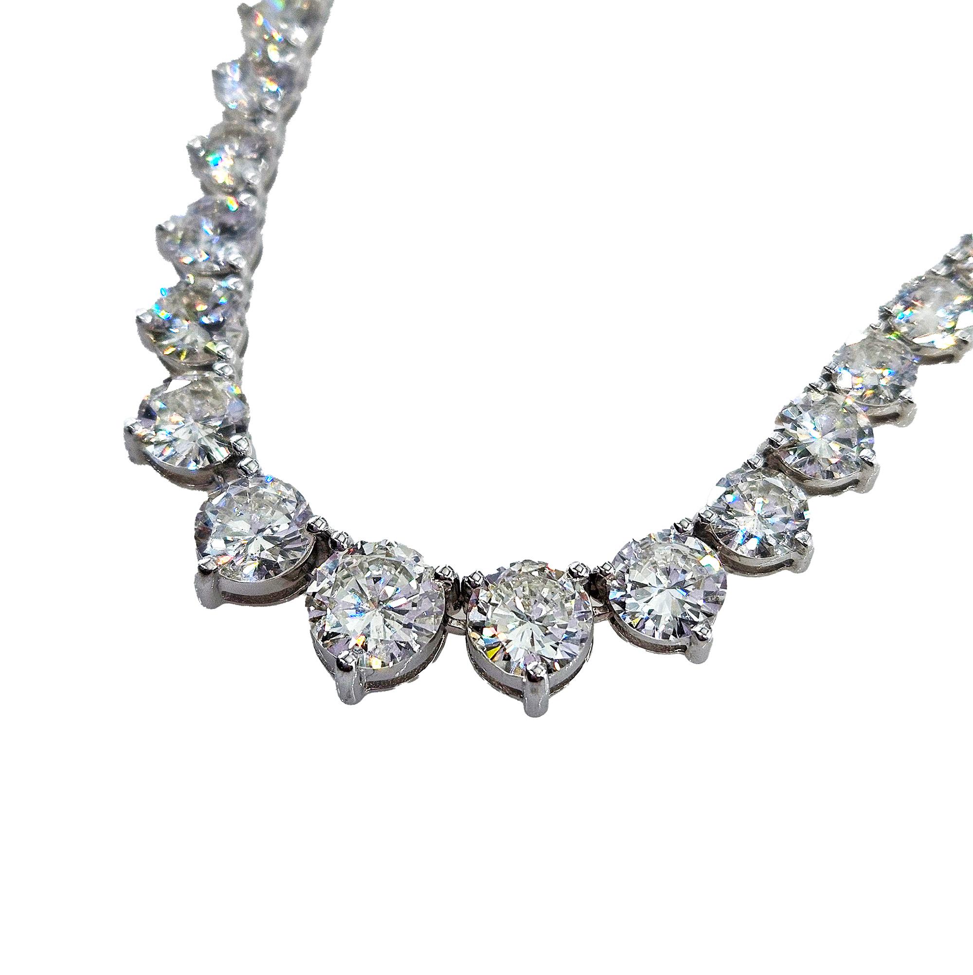 13.0ct Estate Graduated Round Diamond Riviera Tennis 14k White Gold Necklace For Sale 1