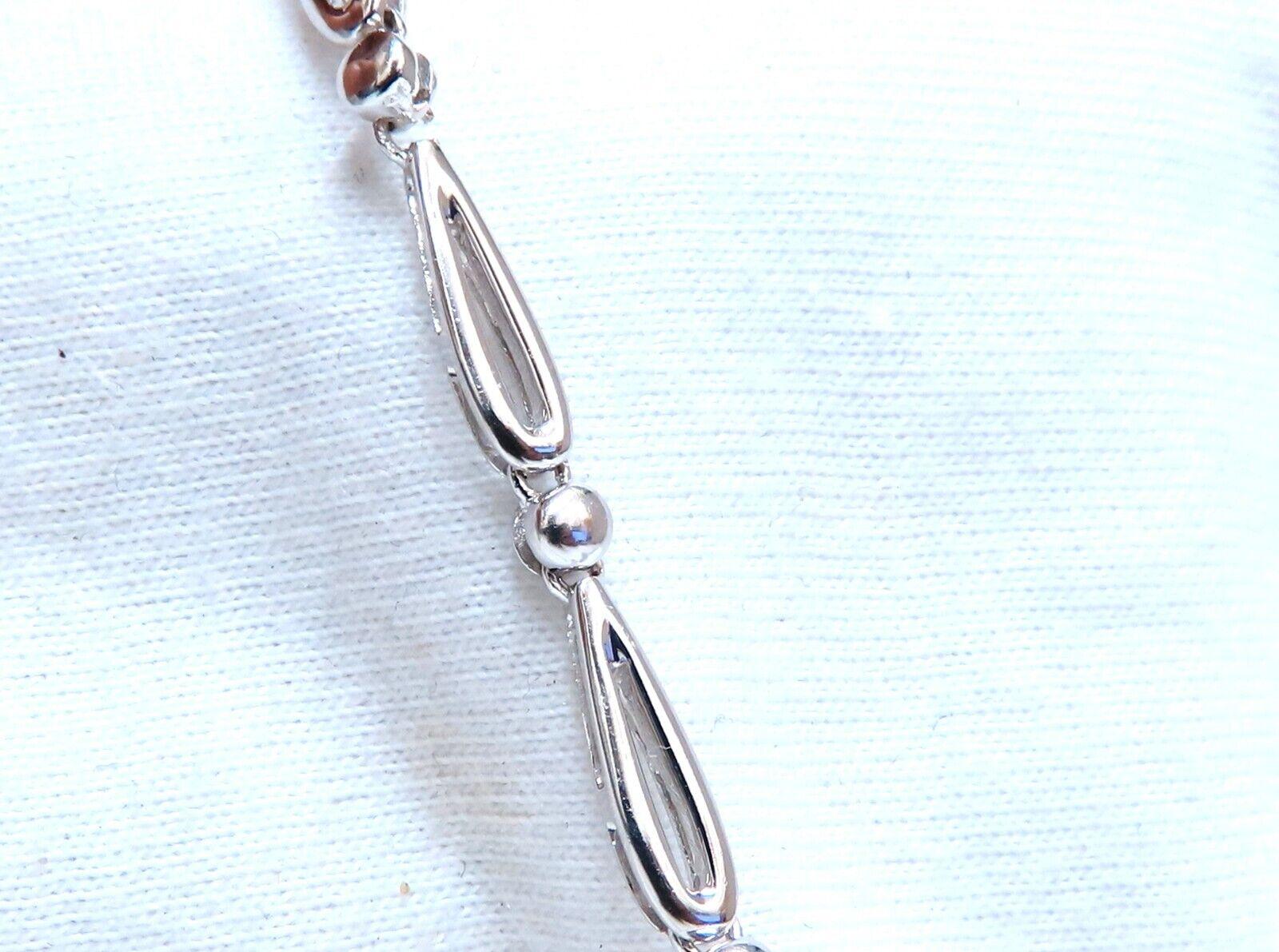 1.30ct Diamanti Baguette Naturali Collana Iconic Pear Loop 14kt Madre della Sposa In condizioni Nuovo in vendita a New York, NY
