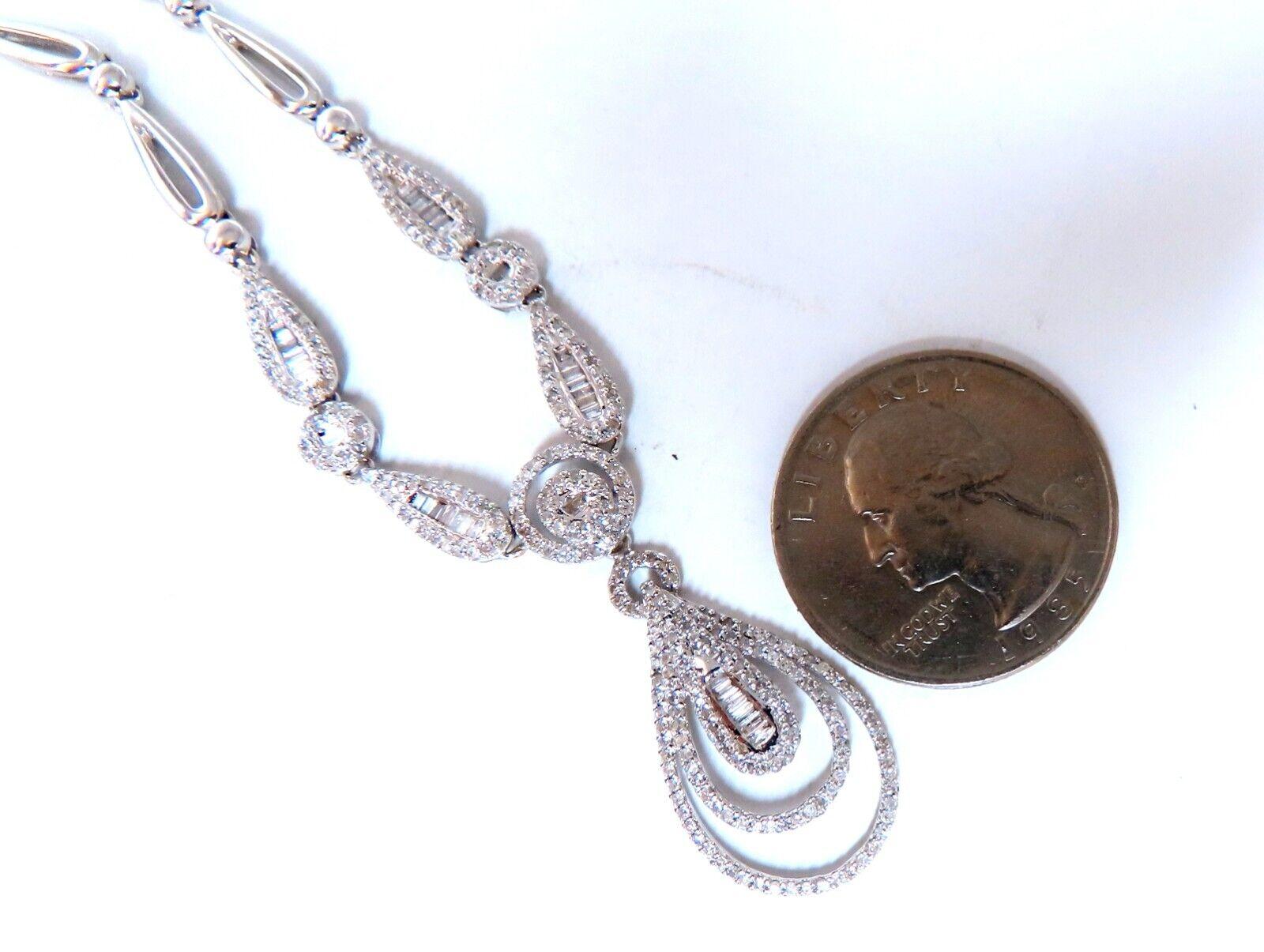 1.30ct Diamanti Baguette Naturali Collana Iconic Pear Loop 14kt Madre della Sposa in vendita 1