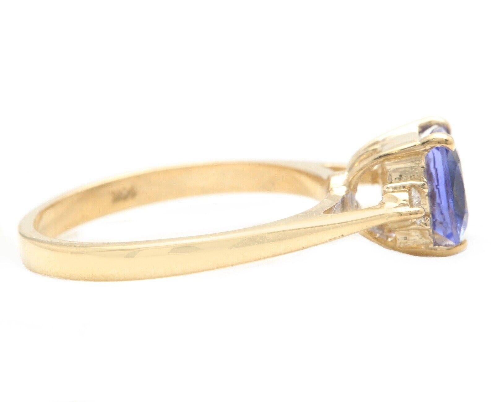Cushion Cut 1.30Ct Natural Nice Looking Tanzanite and Diamond 14K Solid Yellow Gold Ring For Sale