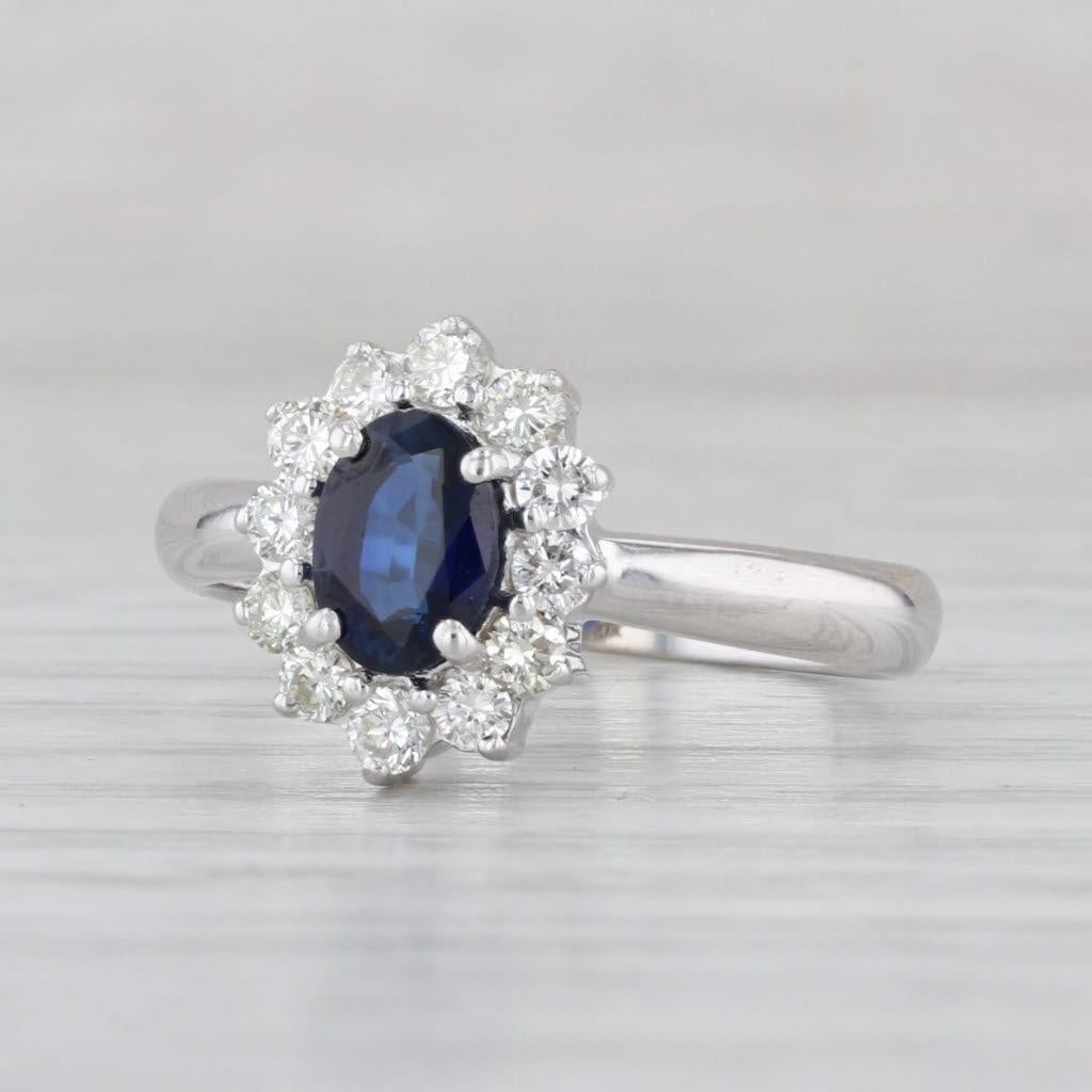 1.30ctw Zafiro Azul Anillo Halo Diamante Oro Blanco 18k Tamaño 7.25 Compromiso en venta