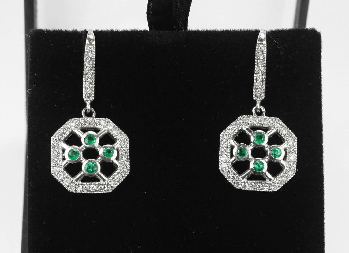 1.30tcw 14K Colombian Emerald & Diamond Dangle Earrings May Birthstone French In New Condition For Sale In Jupiter, FL